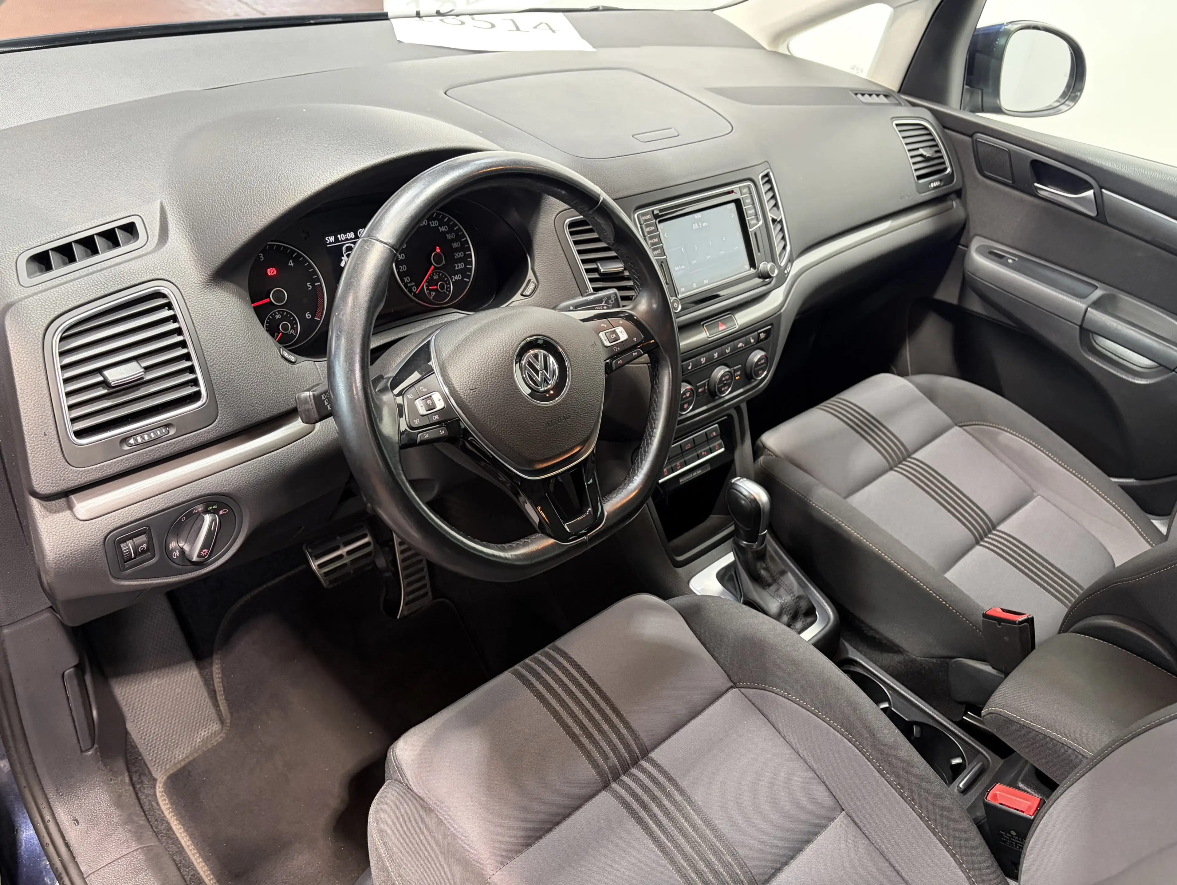 Volkswagen Sharan Allstar Plus *ACC *3-Zonen *AHK *Bi-Xenon — photo 7