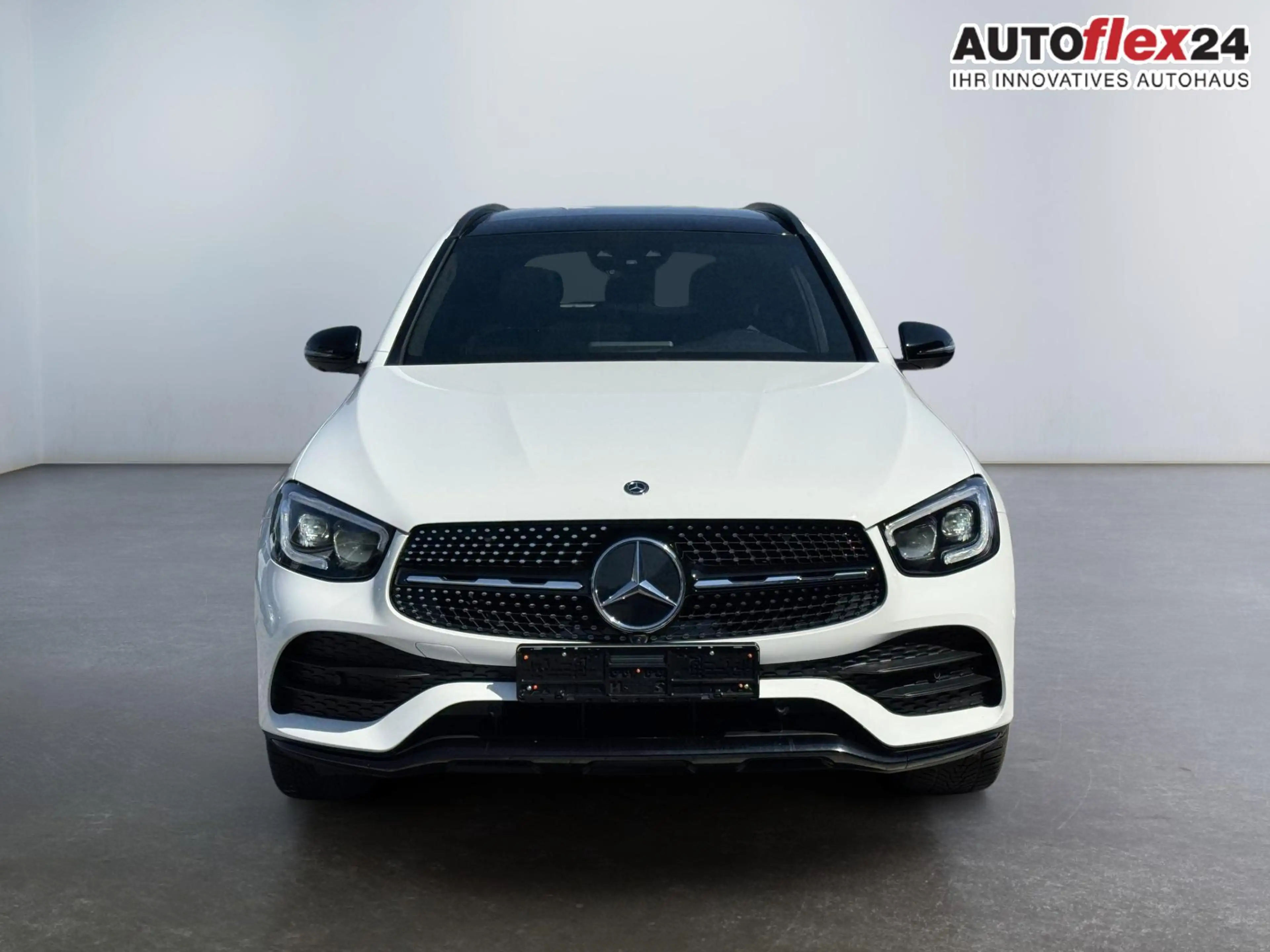 Mercedes-Benz GLC 400 4M AMG Night 360° AHK Pano High End Navi Alcan... — photo 3