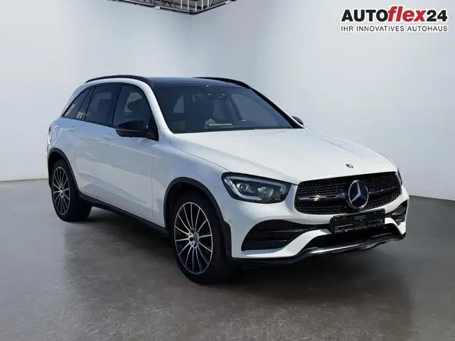 Mercedes-Benz GLC 400 4M AMG Night 360° AHK Pano High End Navi  Alcan...