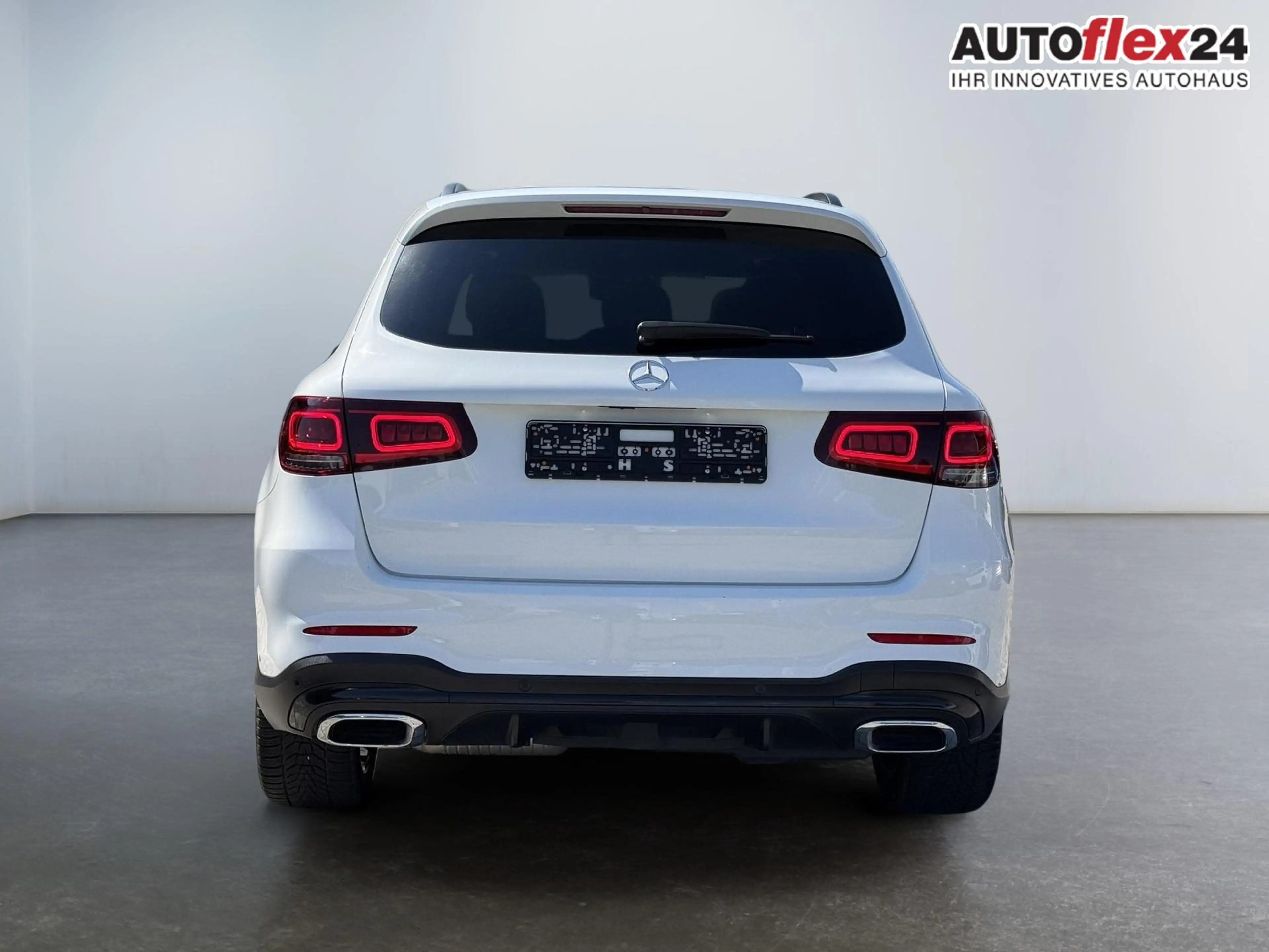 Mercedes-Benz GLC 400 4M AMG Night 360° AHK Pano High End Navi Alcan... — photo 4