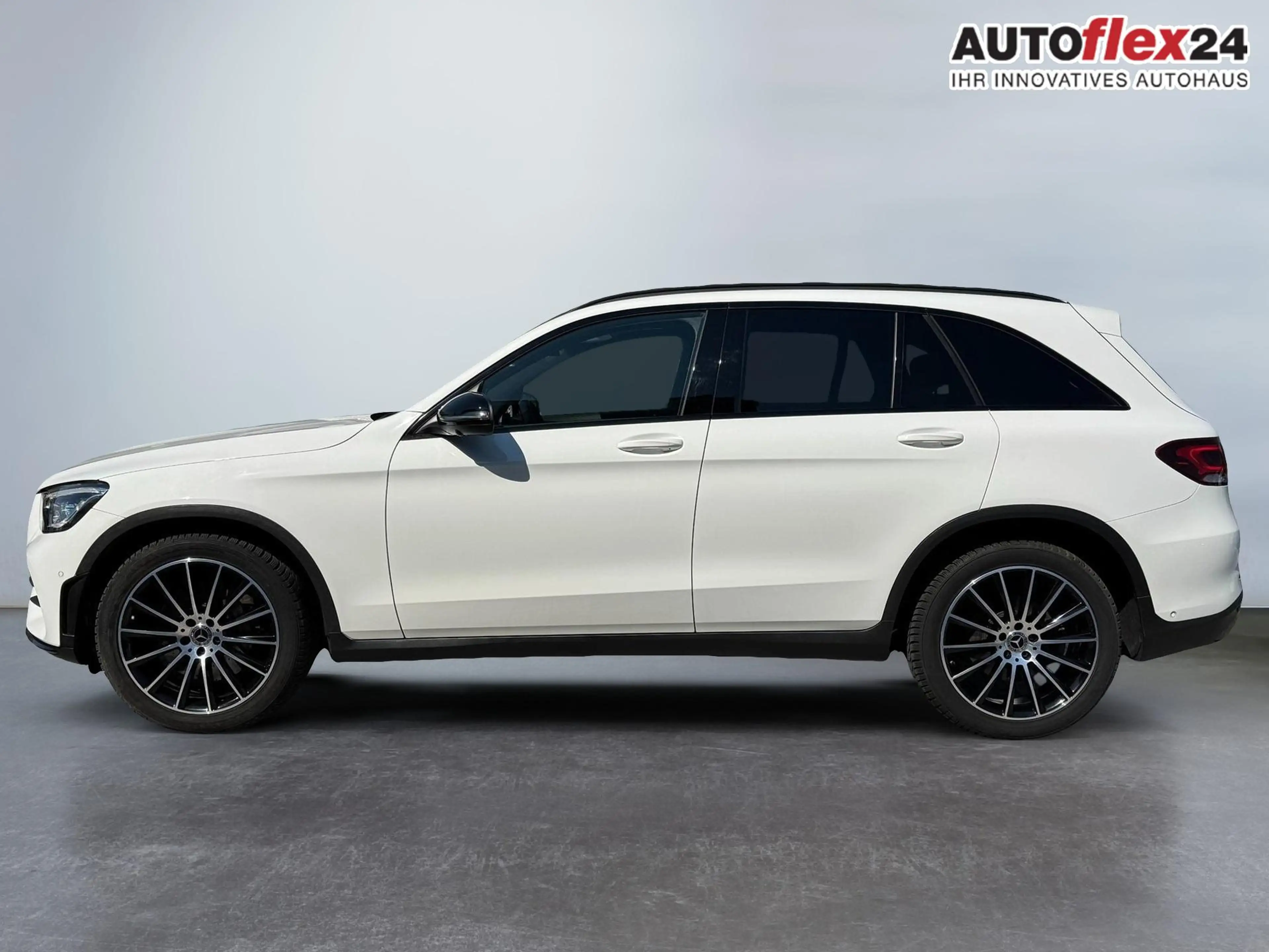 Mercedes-Benz GLC 400 4M AMG Night 360° AHK Pano High End Navi Alcan... — photo 7