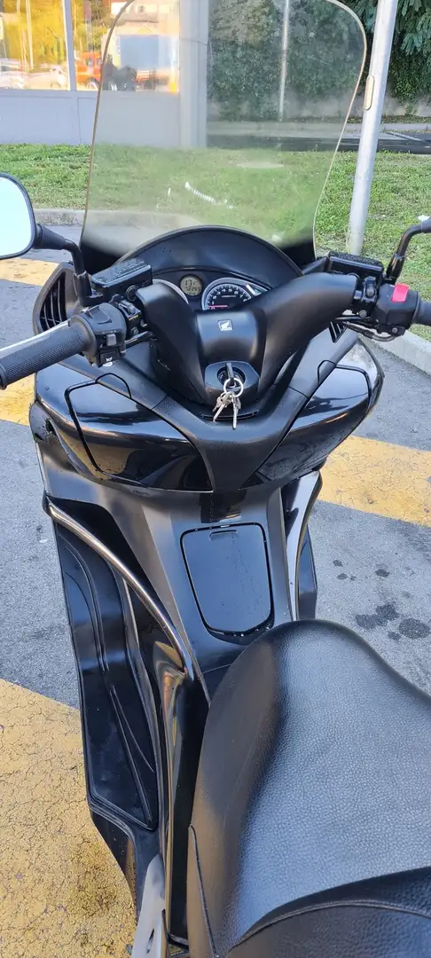 Honda SW-T 400 parabrezza e bauletto Nero - 2