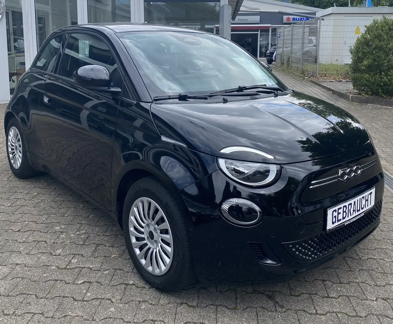 Fiat 500e 118 PS, Akku 42kWh *Kamera, PDC, Sitzheizung Negro - 1