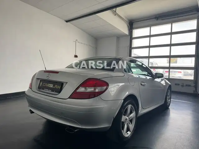 Mercedes-Benz SLK view 15