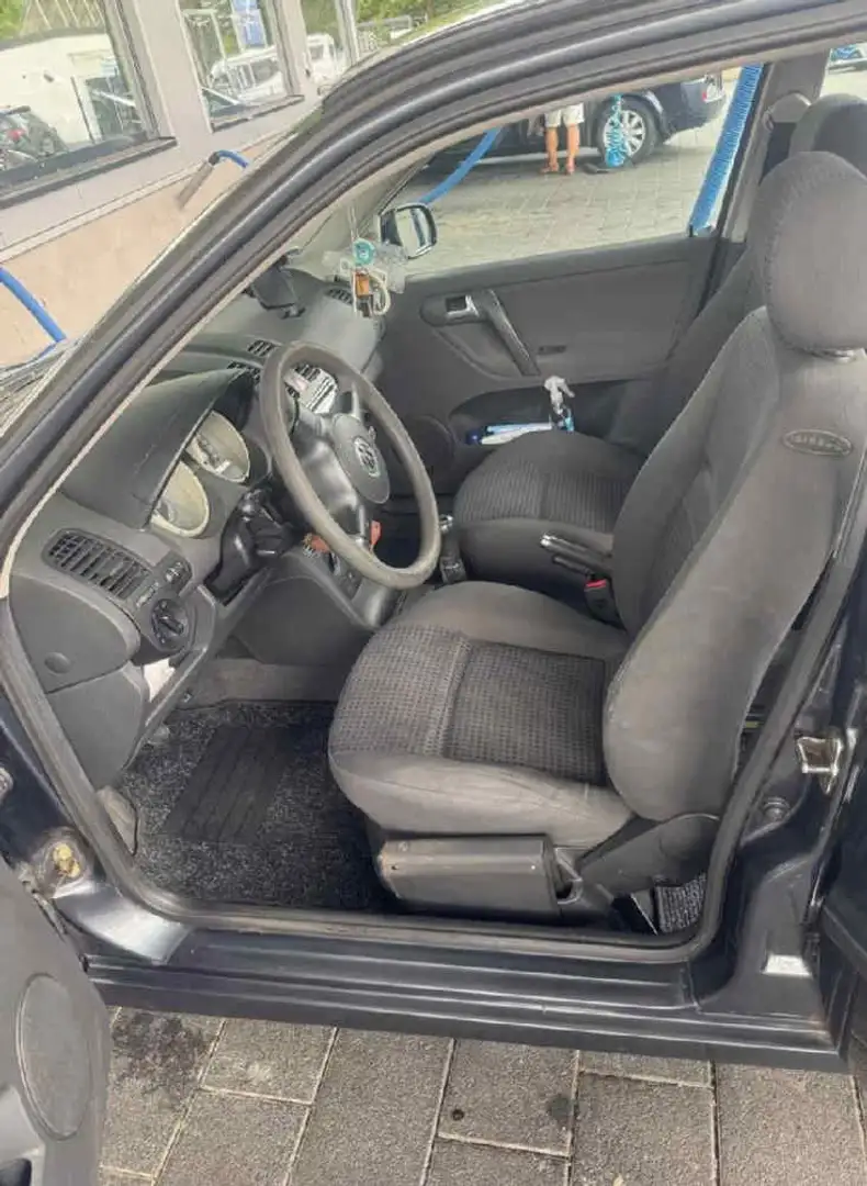 Volkswagen Polo 1.4 Highline Classic Highline Gris - 2