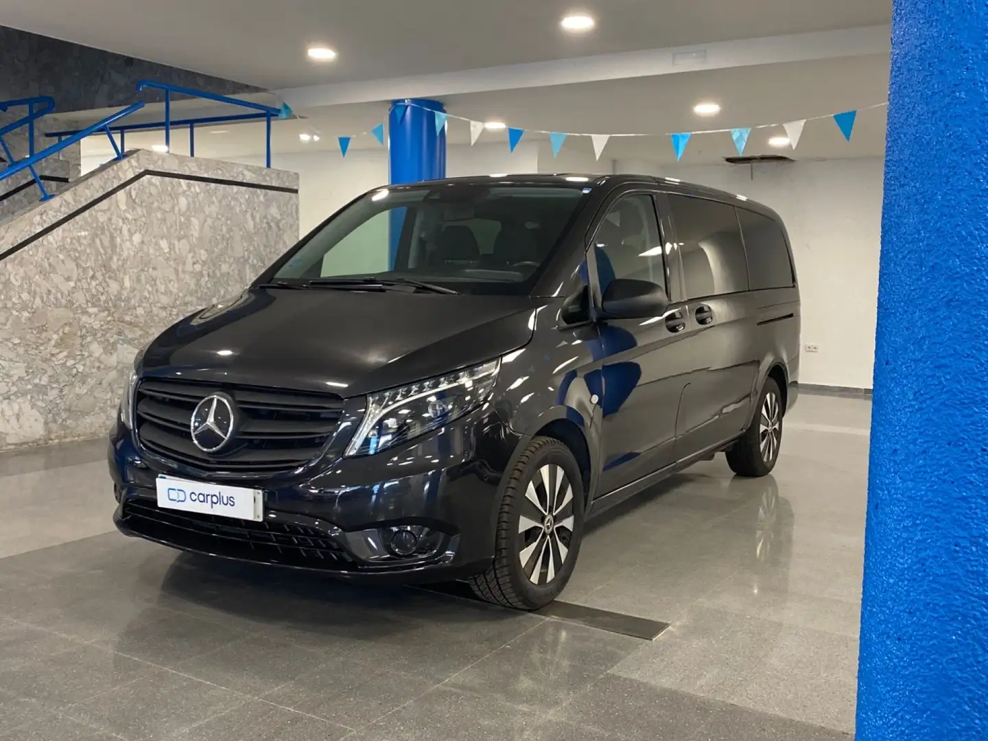 Mercedes-Benz Vito Tourer 116 CDI Pro Larga 9G-Tronic Gris - 1