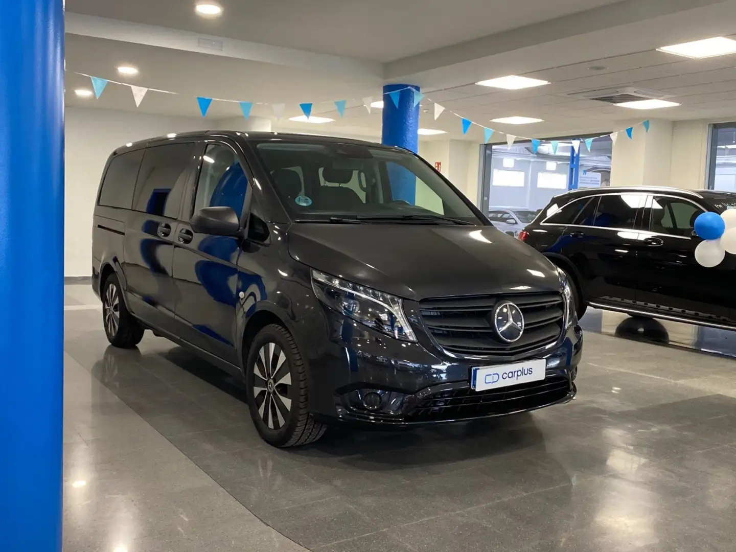 Mercedes-Benz Vito Tourer 116 CDI Pro Larga 9G-Tronic Gris - 2
