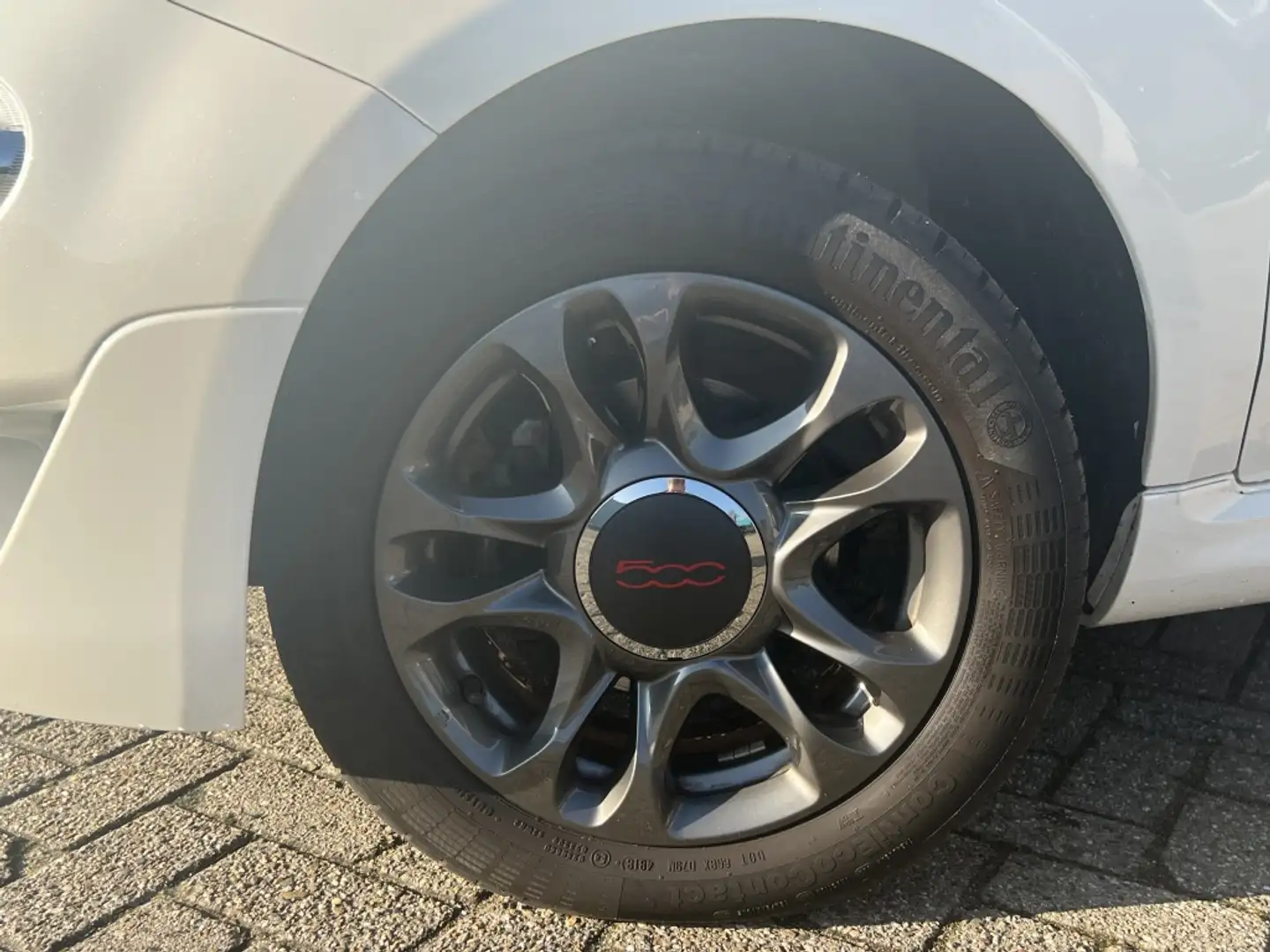 Fiat 500C 1.2 Rockstar 69 PK | Carplay | Clima | Cruise | PD Blanc - 2