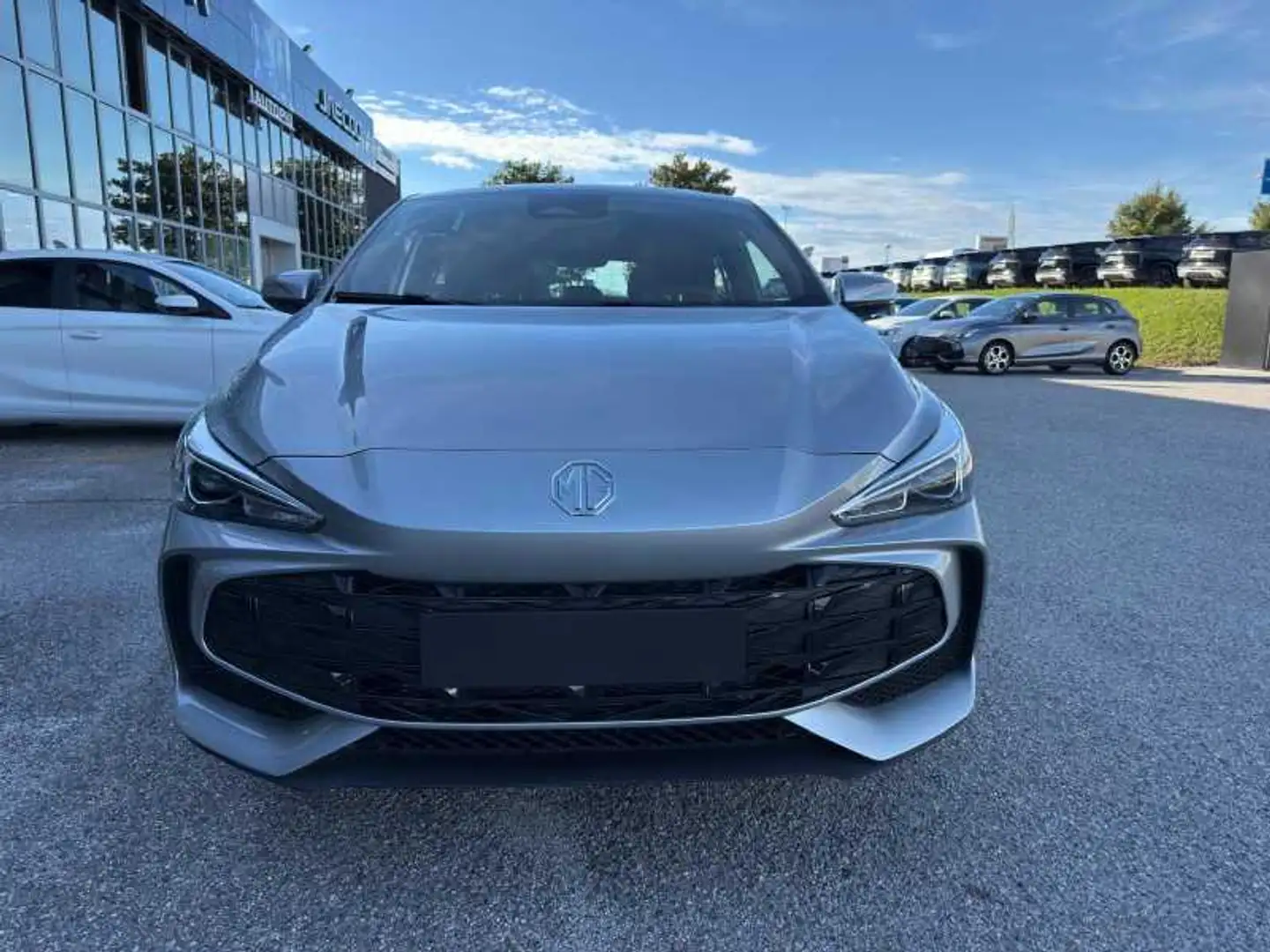 MG MG3 1.5 comfort Grau - 2