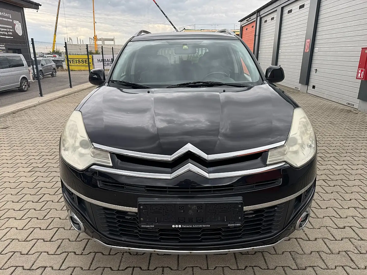 Citroen C-Crosser Schwarz - 2