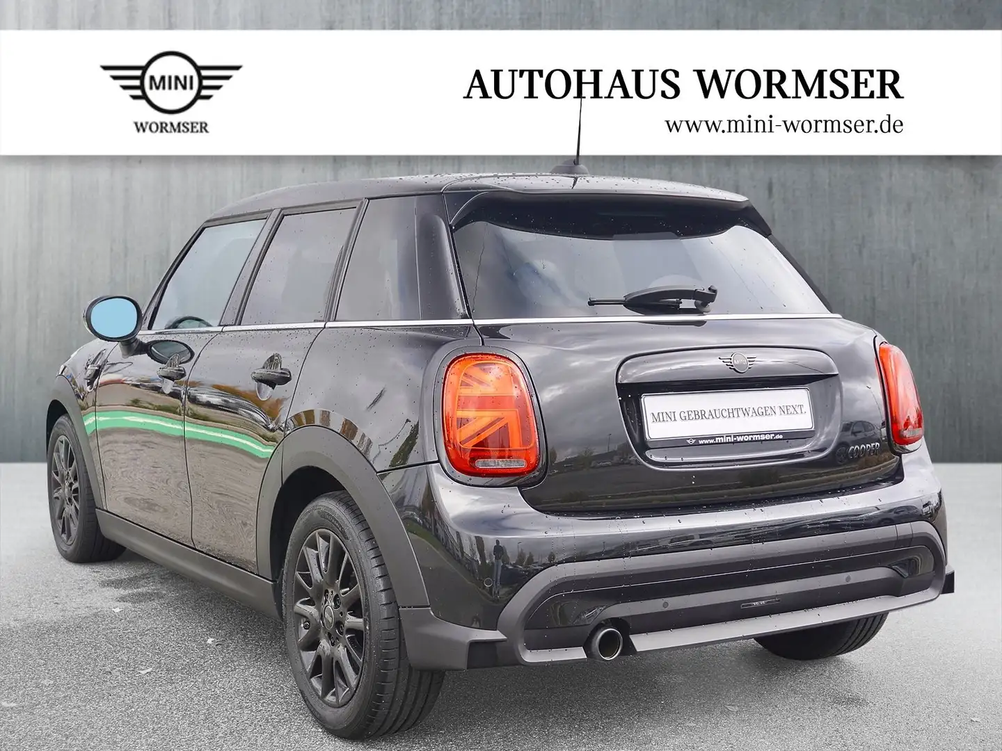 MINI Cooper 5-Türer DAB LED Navi Tempomat Klimaaut. Schwarz - 2