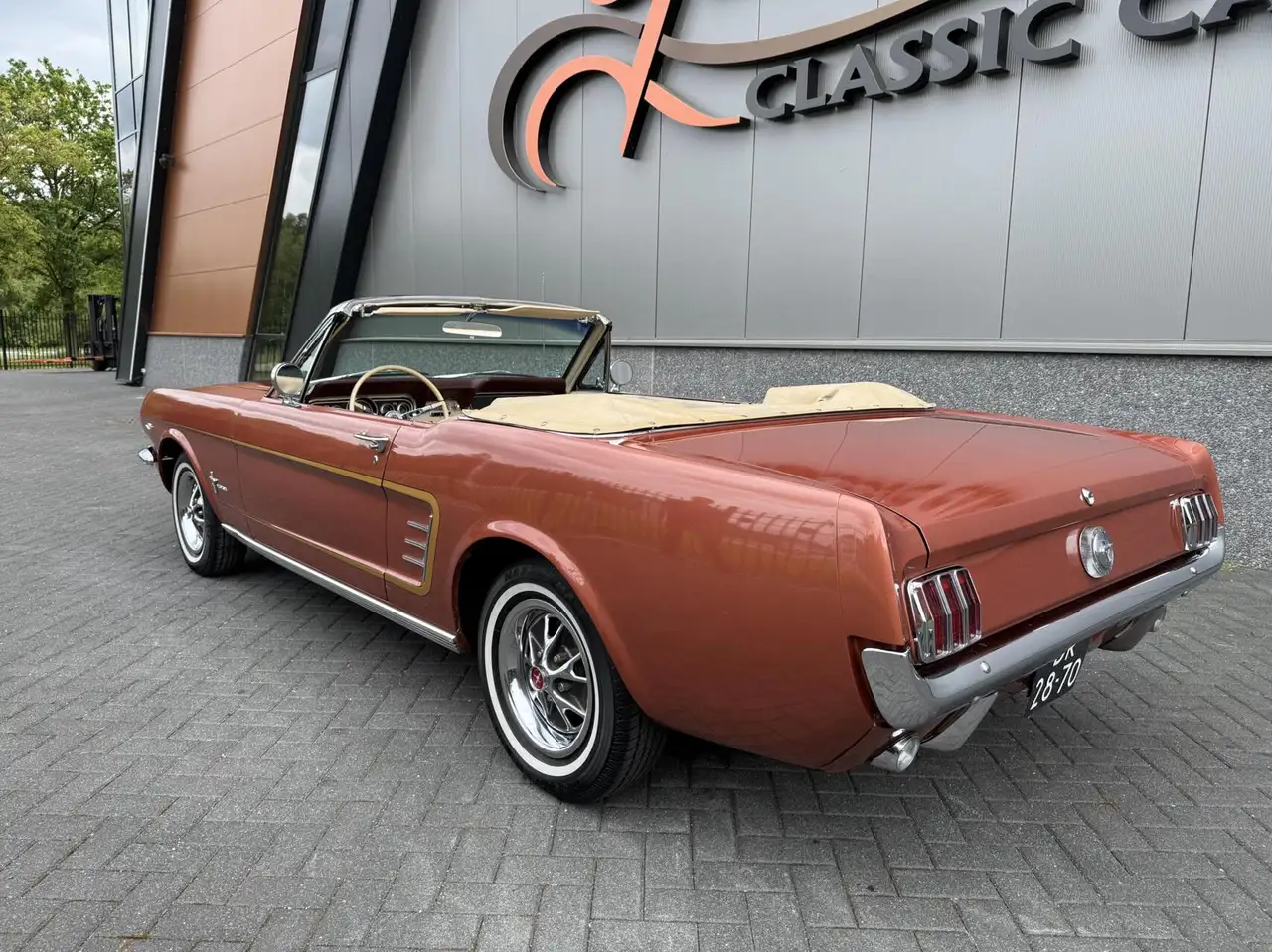 Ford Mustang Convertible Rare Original condition, foto 2