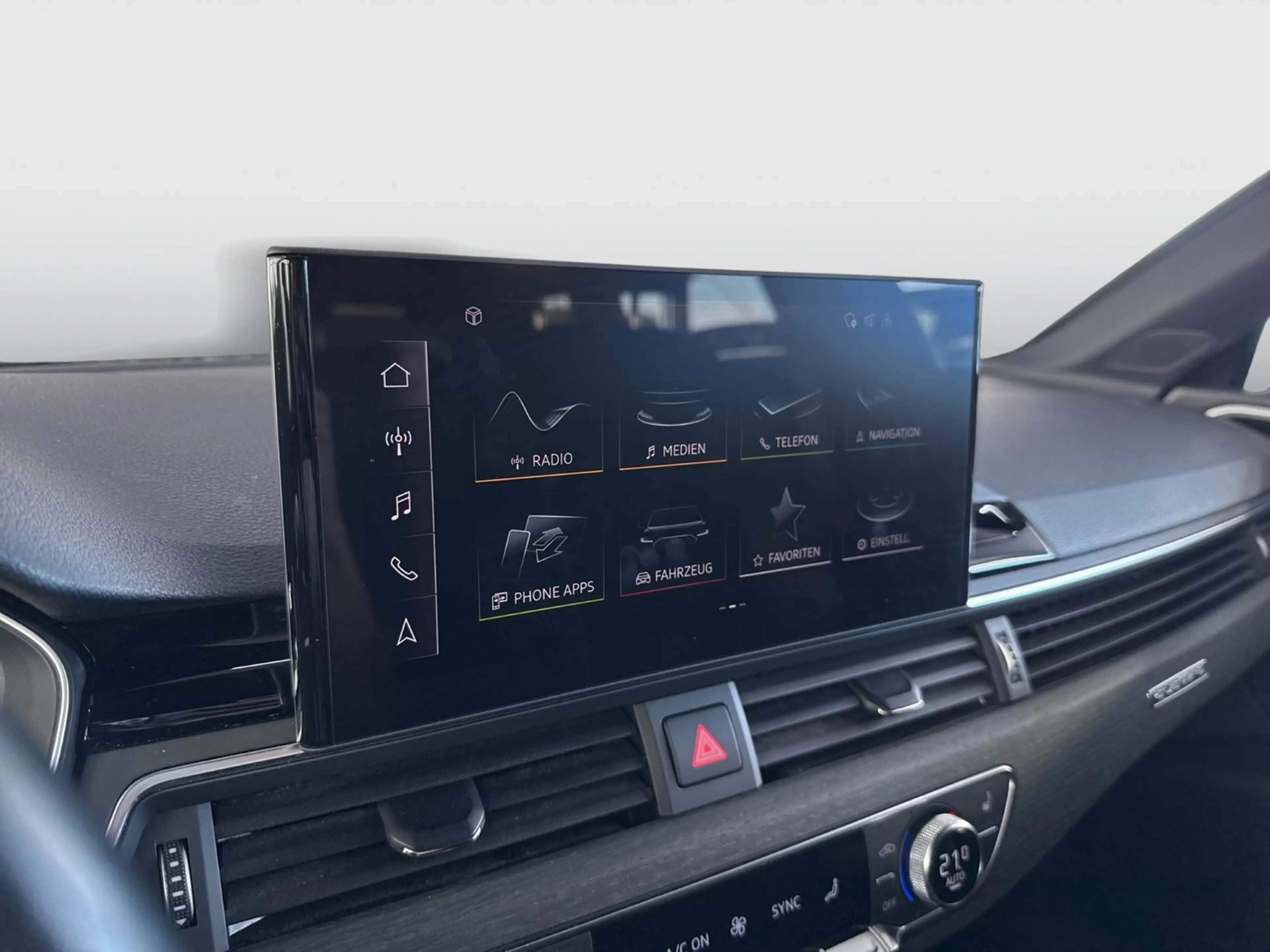 Audi A4 allroad 40 quattro PANO STANDHZ. B&O AHK CAM — photo 13