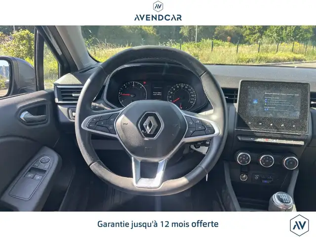 Renault Clio view 8