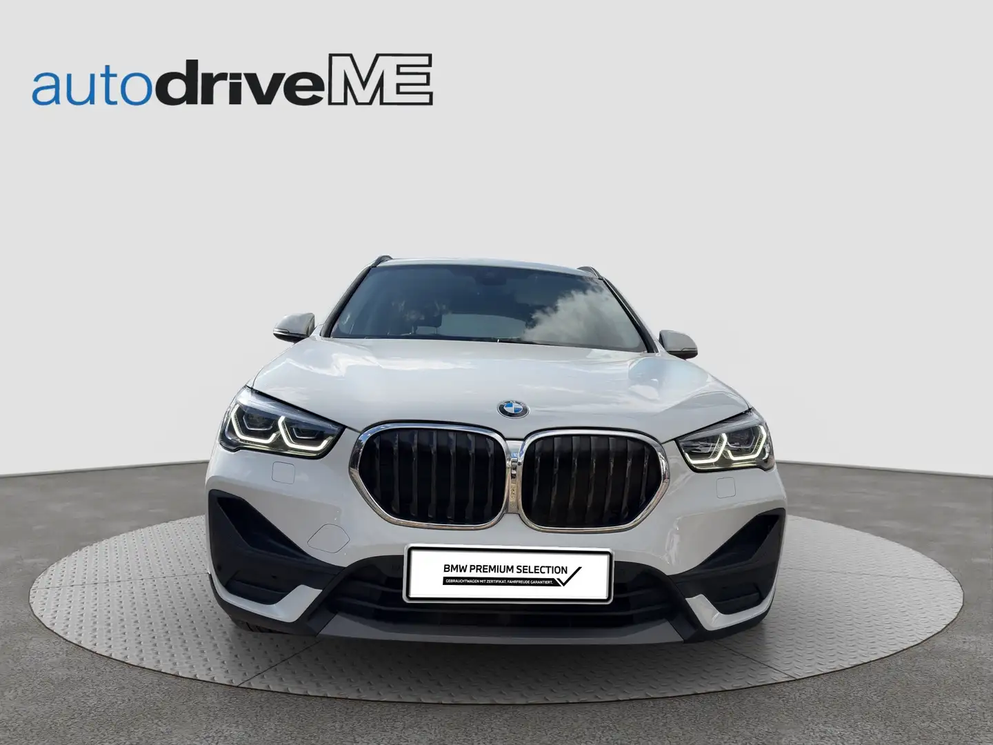 BMW X1 sDrive 18d Advantage Weiß - 2