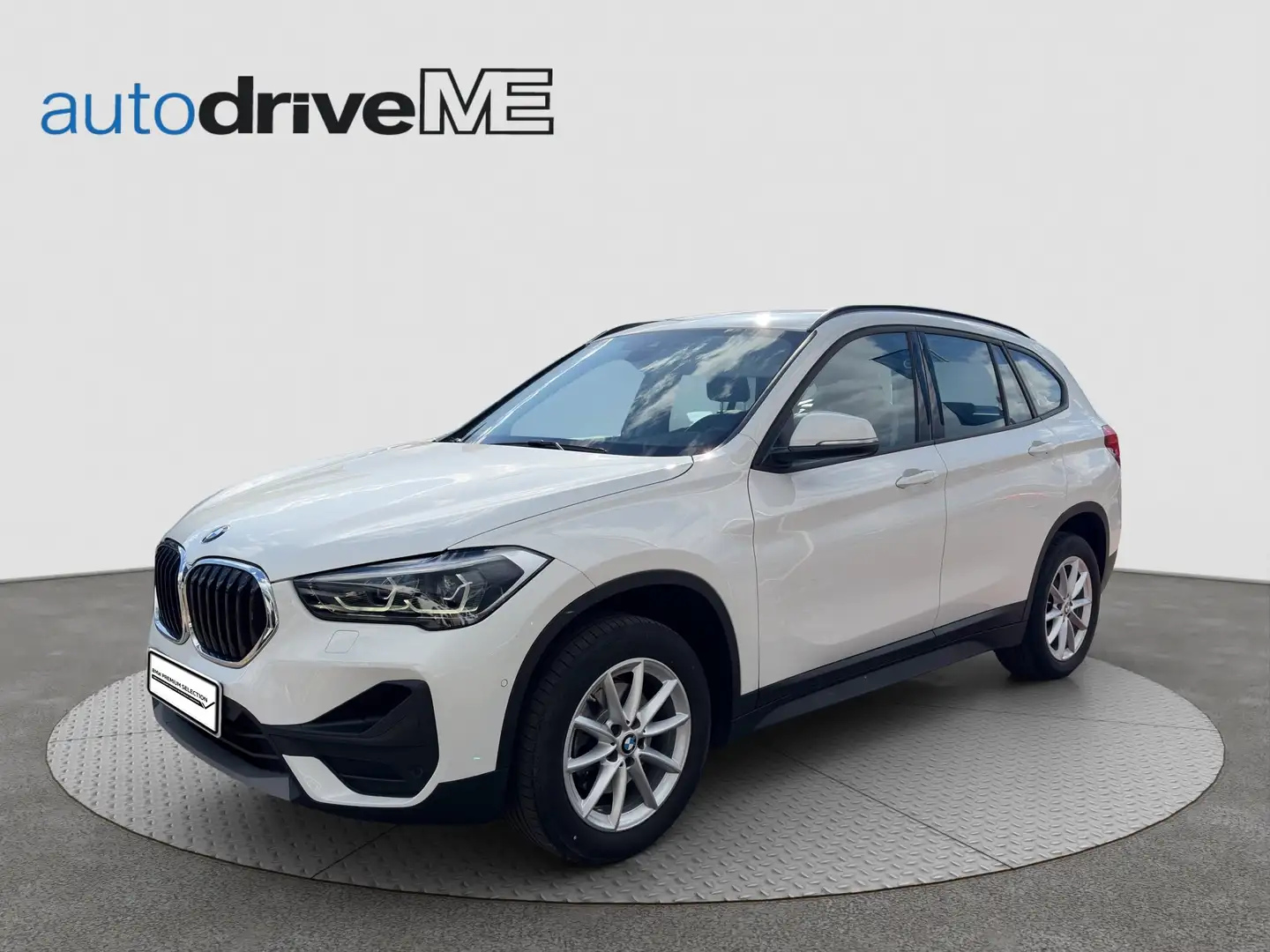 BMW X1 sDrive 18d Advantage Weiß - 1