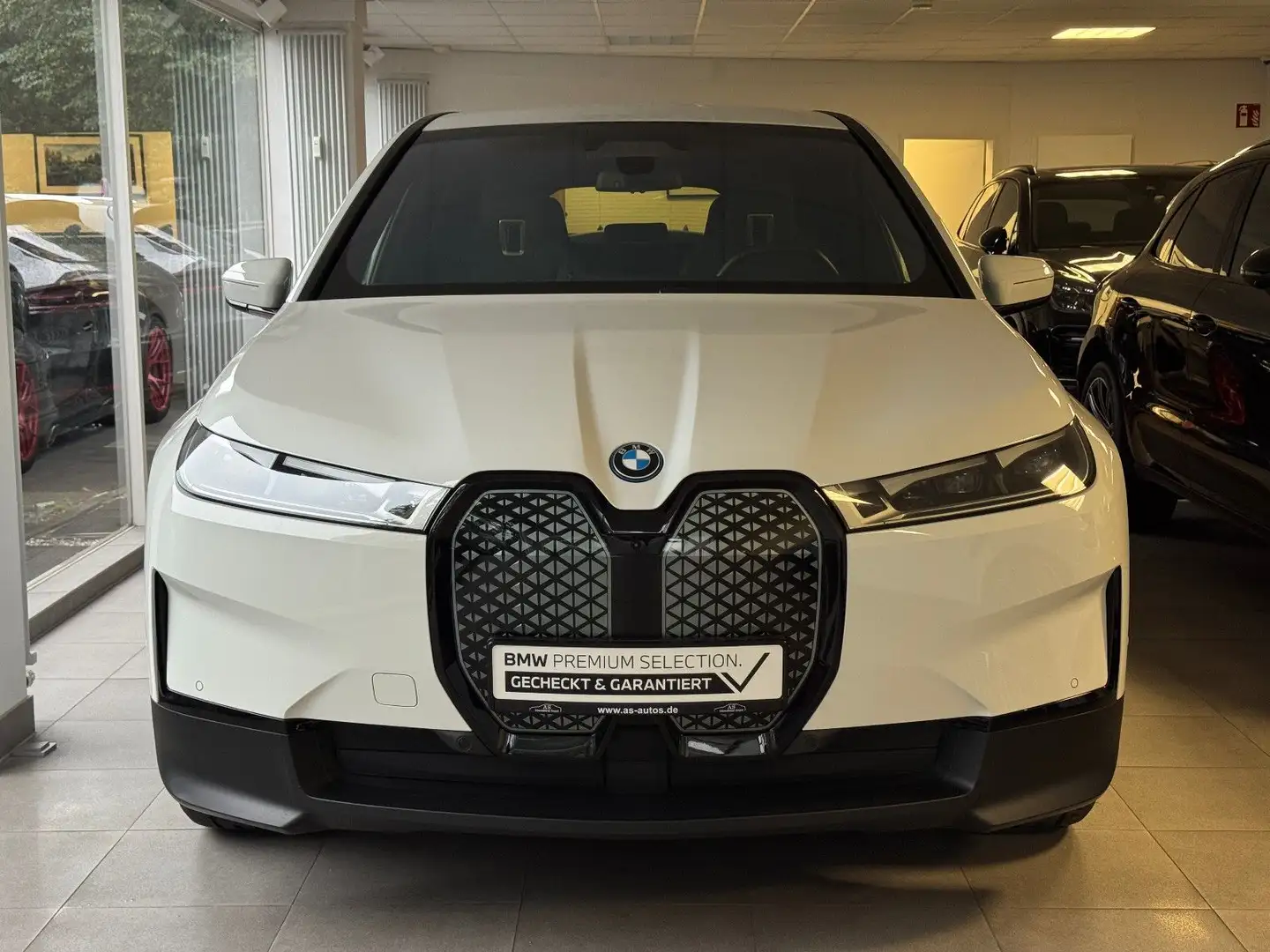 BMW iX xDrive40 Vollleder Laserlicht Head-Up 360 R21 Weiß - 1