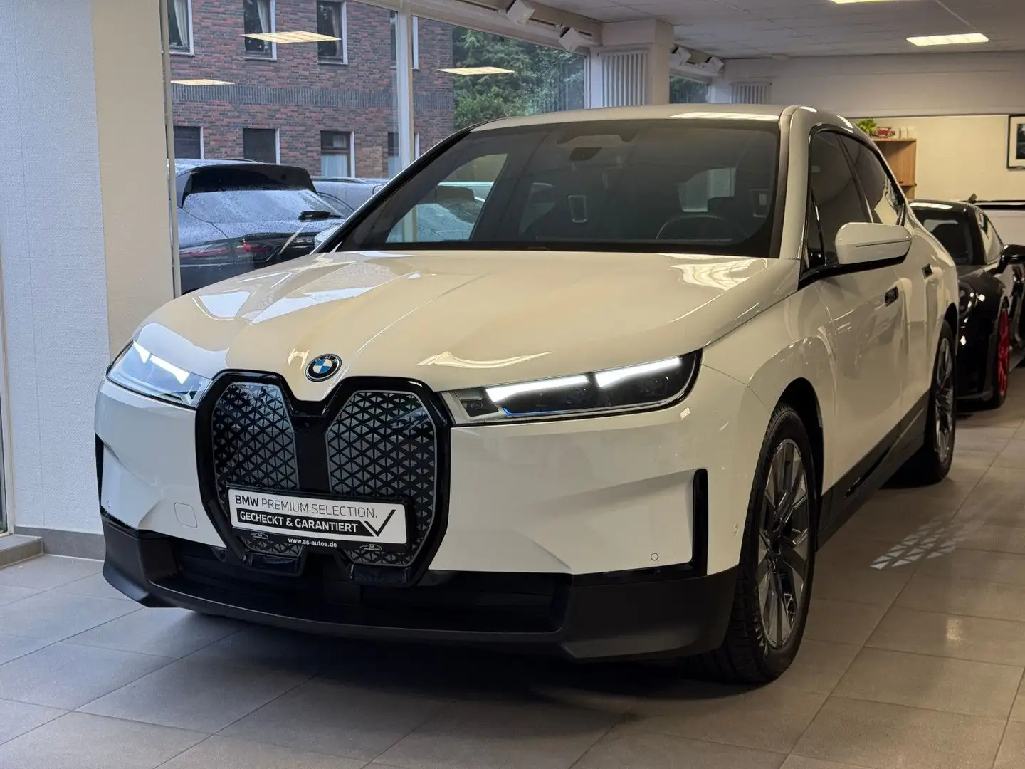 BMW iX xDrive40 Vollleder Laserlicht Head-Up 360 R21 Blanc - 1