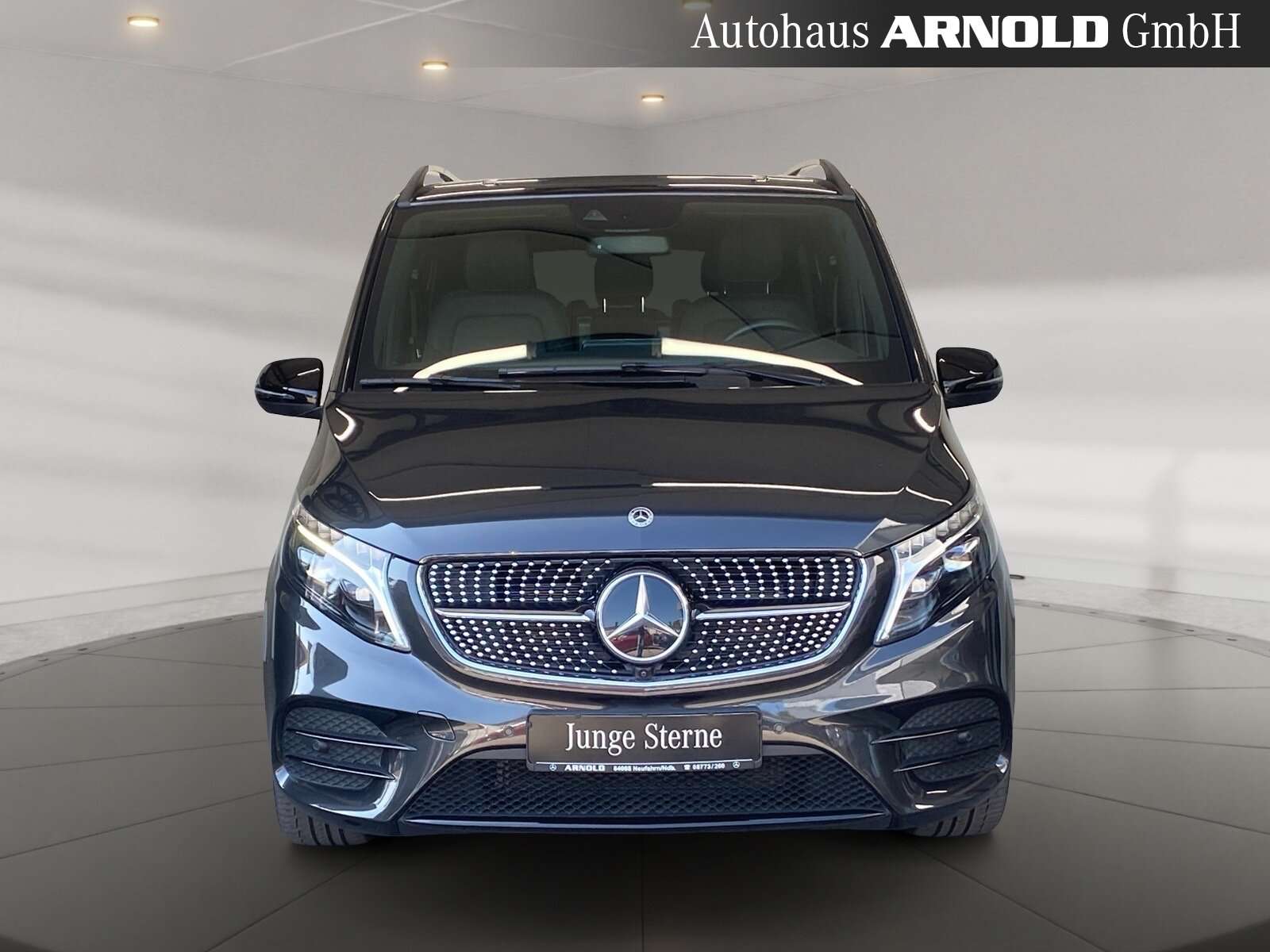 Mercedes-Benz V 220
