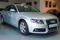 Audi A4 Lim. Attraction Klima,Shz, Zilver - thumbnail 2