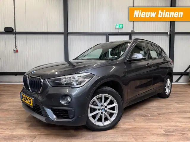 BMW X1 sDrive 18i Centennial Executive / AUTOMAAT / NAVI