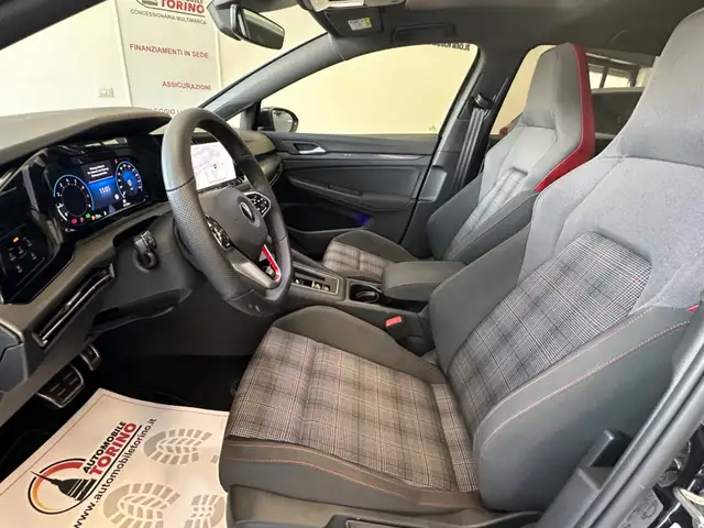 Volkswagen Golf view 9