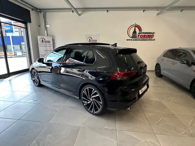 Volkswagen Golf view 6
