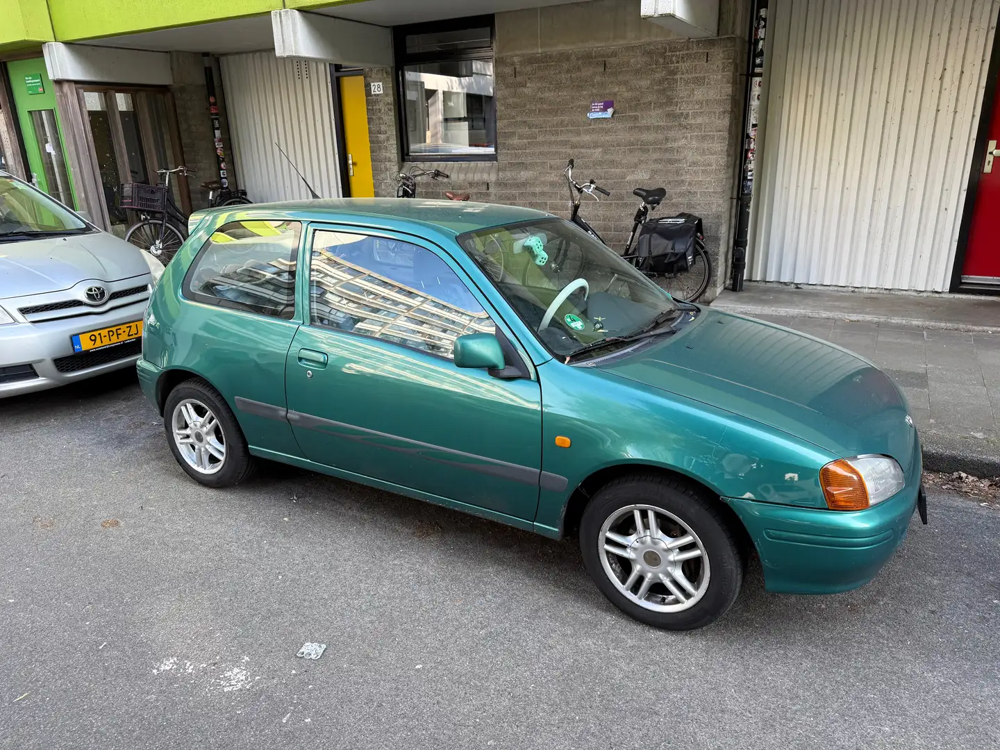 Toyota Starlet Starlet 1.3-16V Blue Bleu - 2