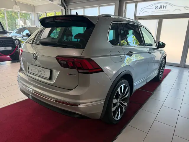 Volkswagen Tiguan view 9