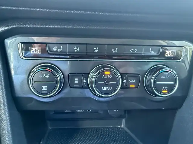 Volkswagen Tiguan view 15
