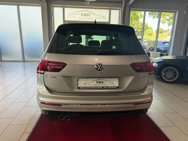 Volkswagen Tiguan view 8