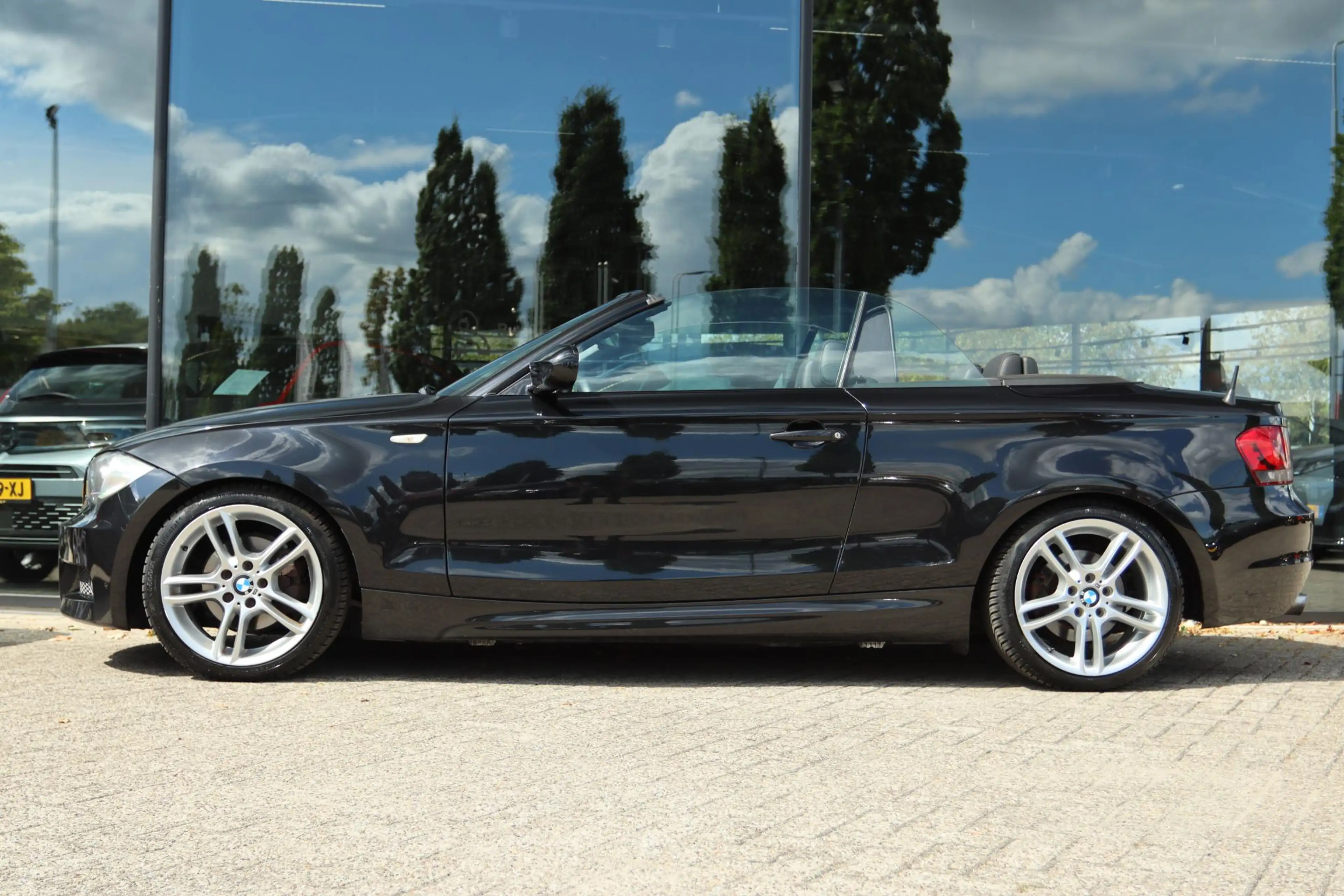 BMW 125 1-SERIE CABRIO 125I HIGH EXECUTIVE M-SPORT | XENON — photo 10