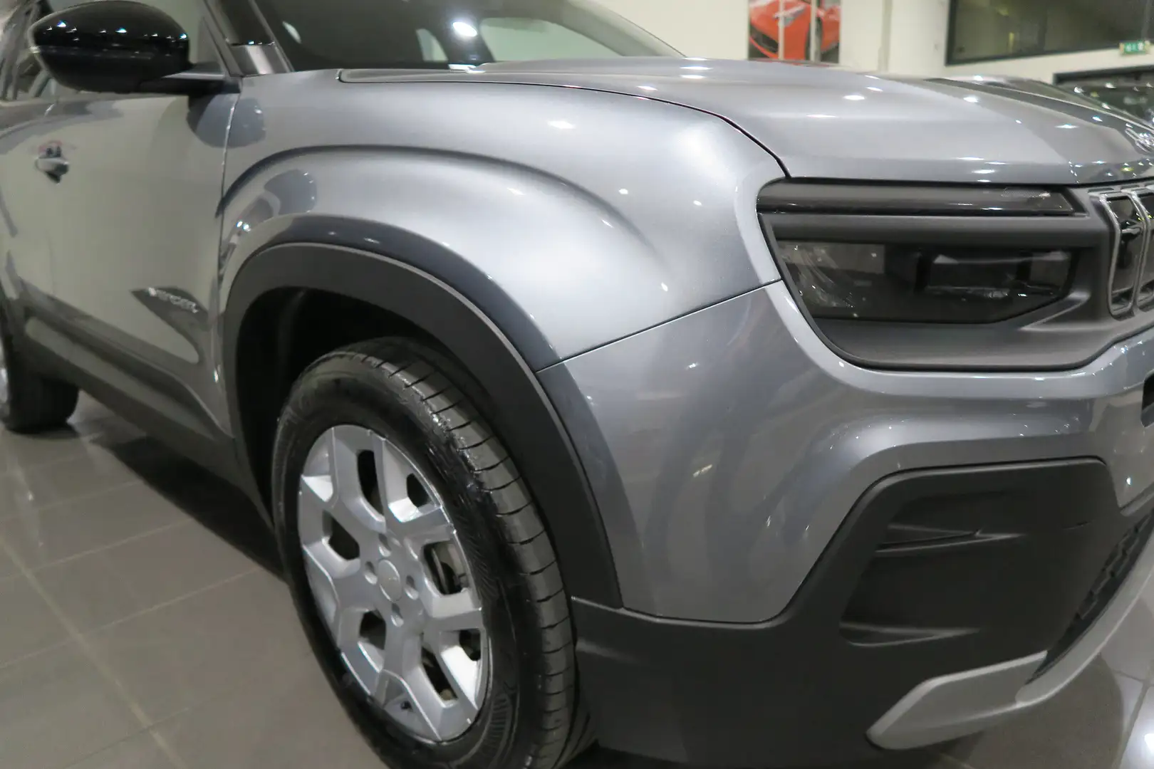 Jeep Avenger 1.2 turbo altitude e-hybrid mhev 110cv edct6 Argento - 2