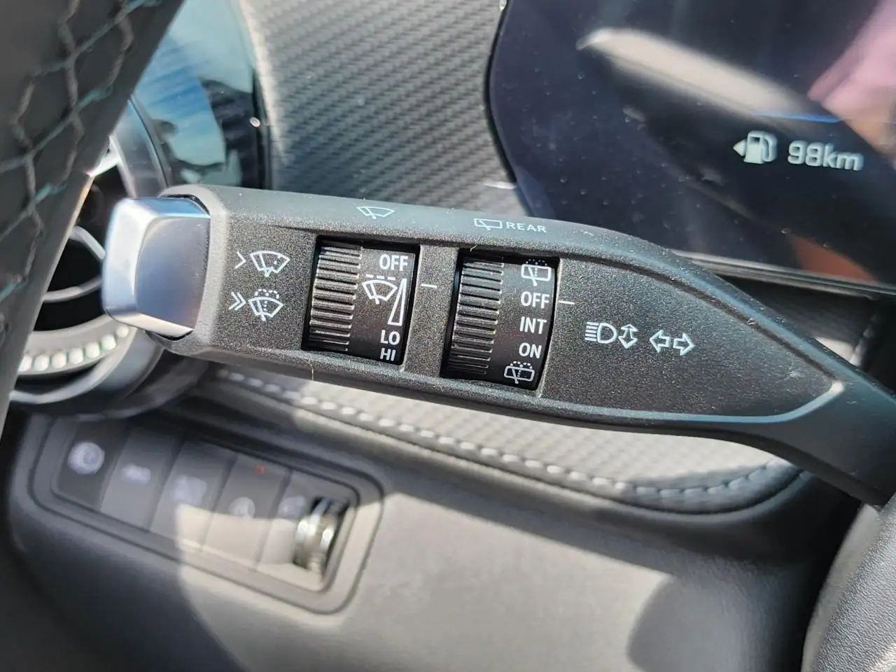 Chevrolet Equinox photo Chevrolet Equinox