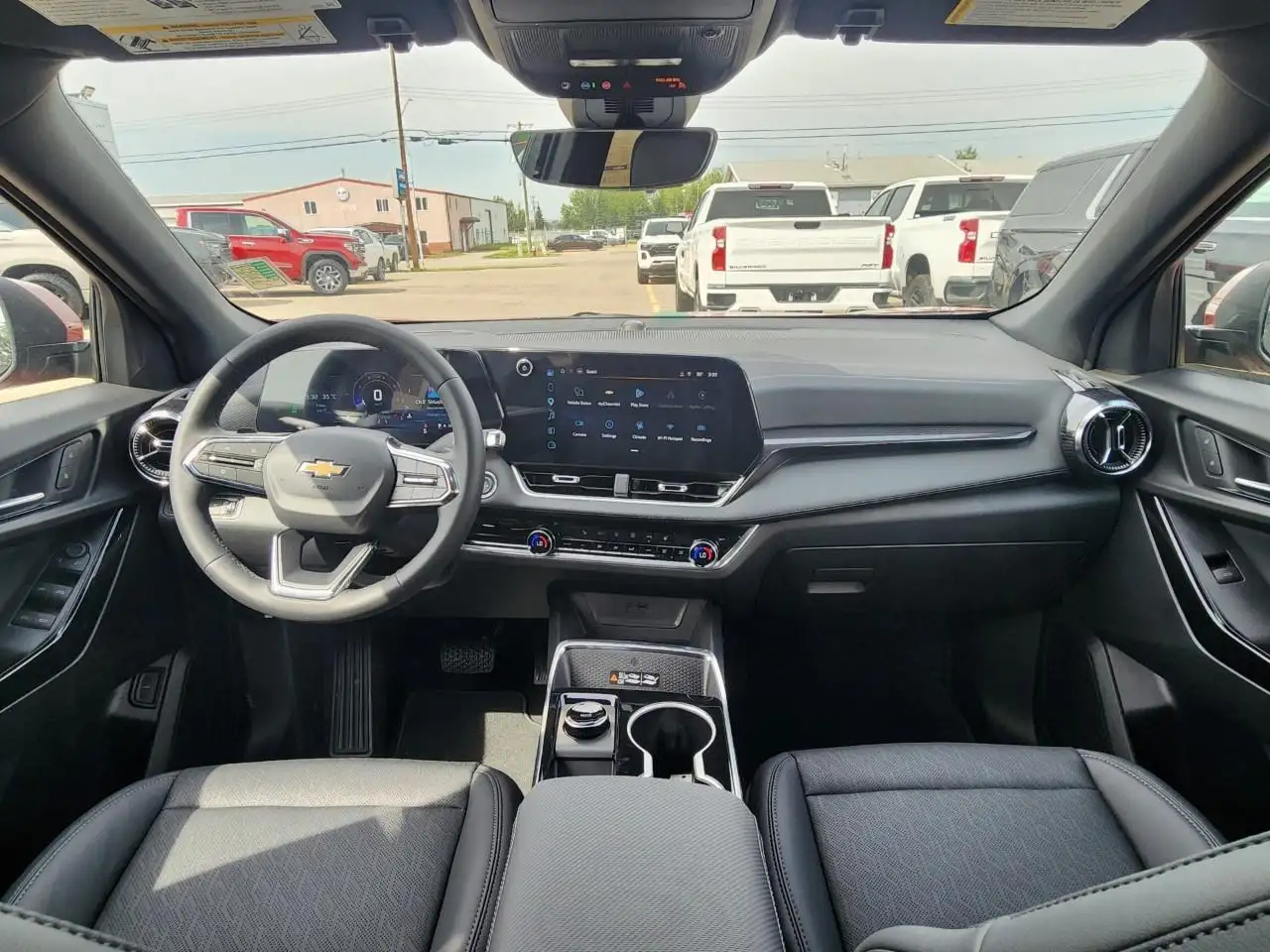 Chevrolet Equinox photo Chevrolet Equinox