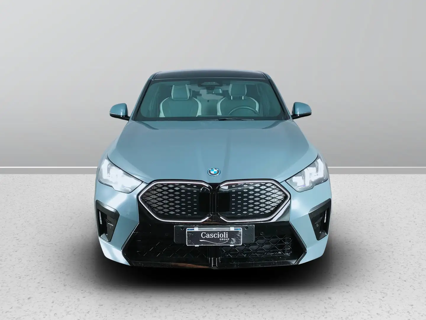 BMW iX2 xdrive 30 MSport - 2