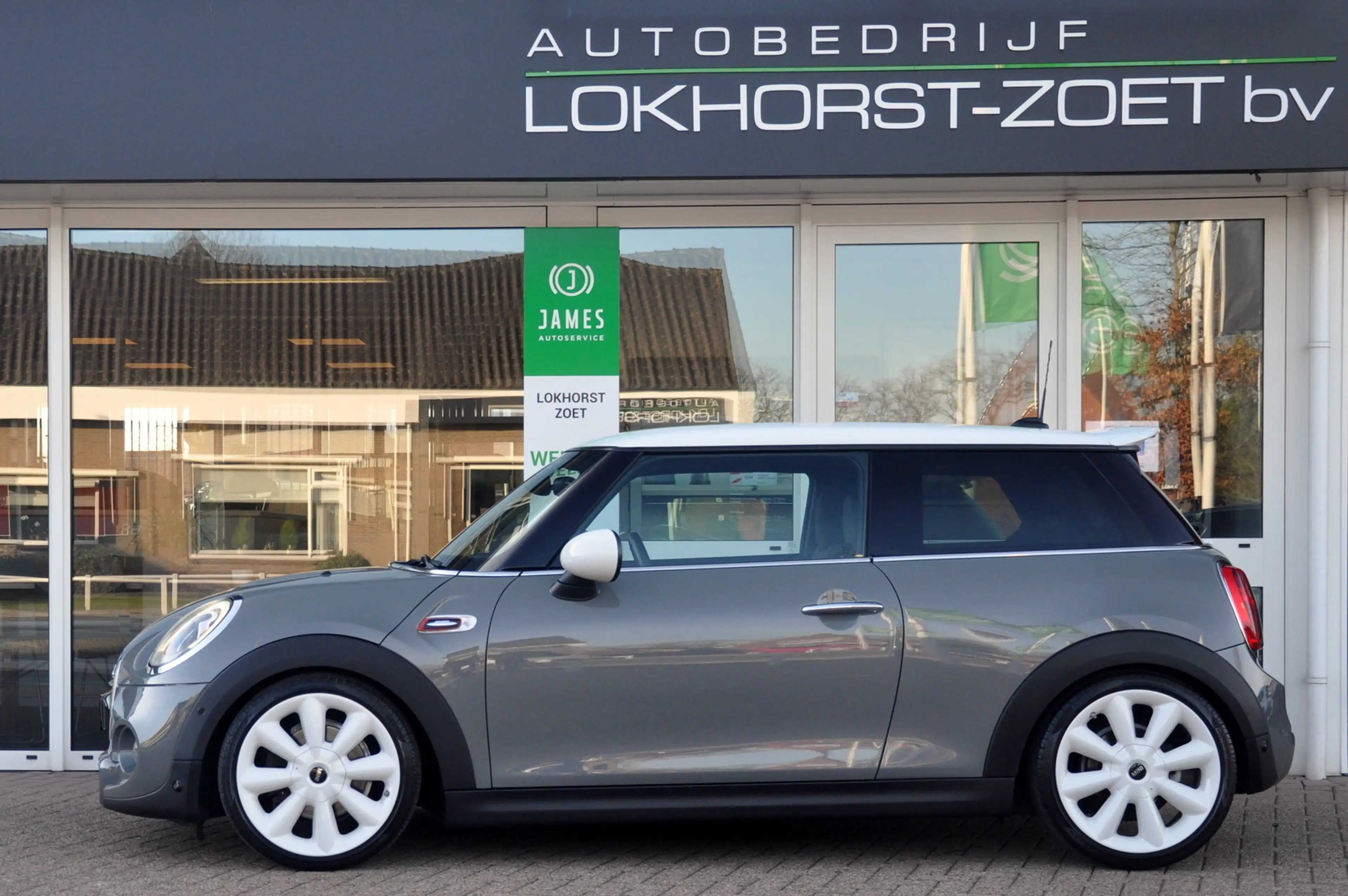 MINI Cooper S 3-Deurs 2.0 Chili Serious Business | HK-Audio | H& — photo 7