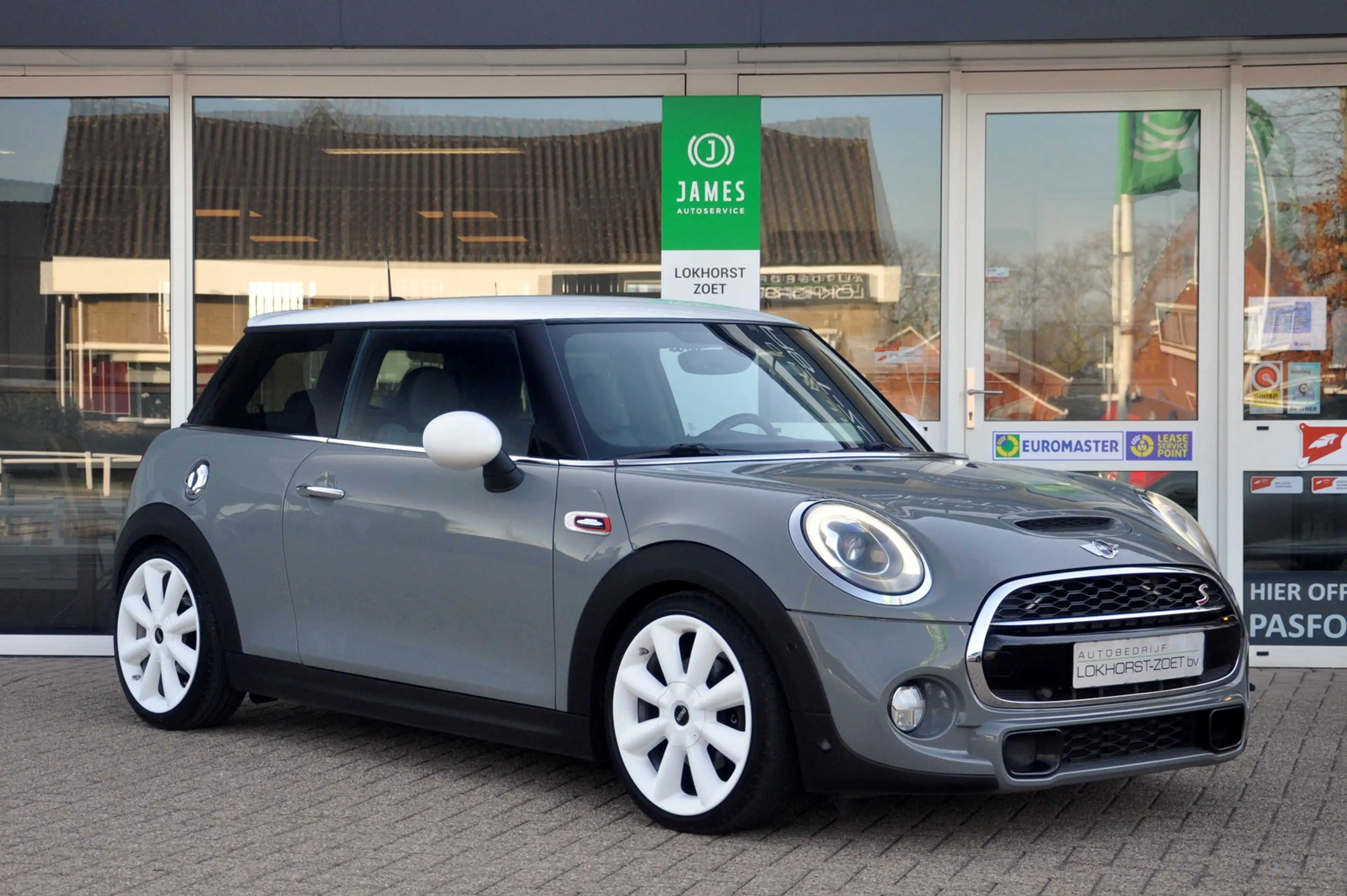 MINI Cooper S 3-Deurs 2.0 Chili Serious Business | HK-Audio | H& — photo 9