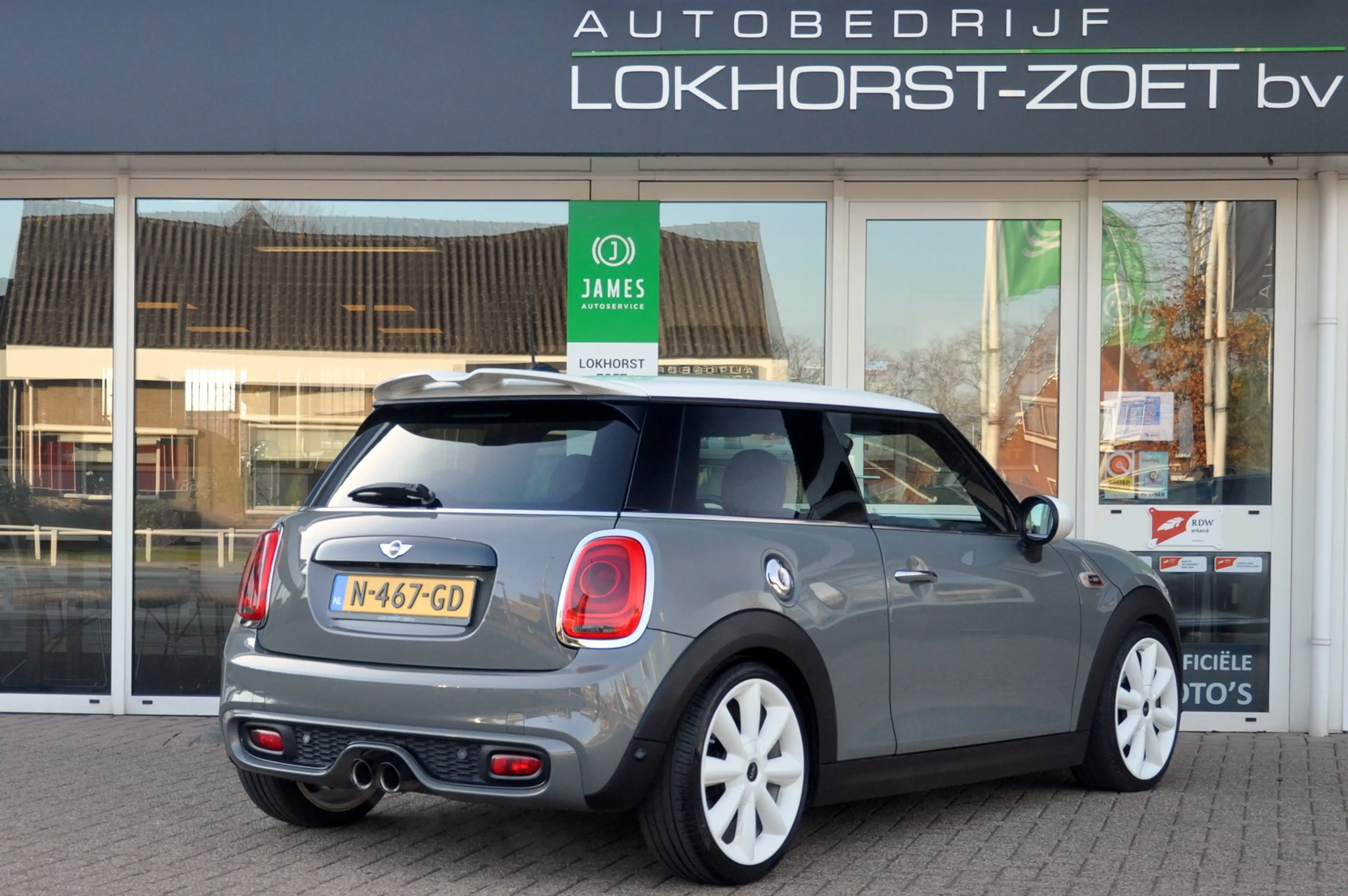 MINI Cooper S 3-Deurs 2.0 Chili Serious Business | HK-Audio | H& — photo 2