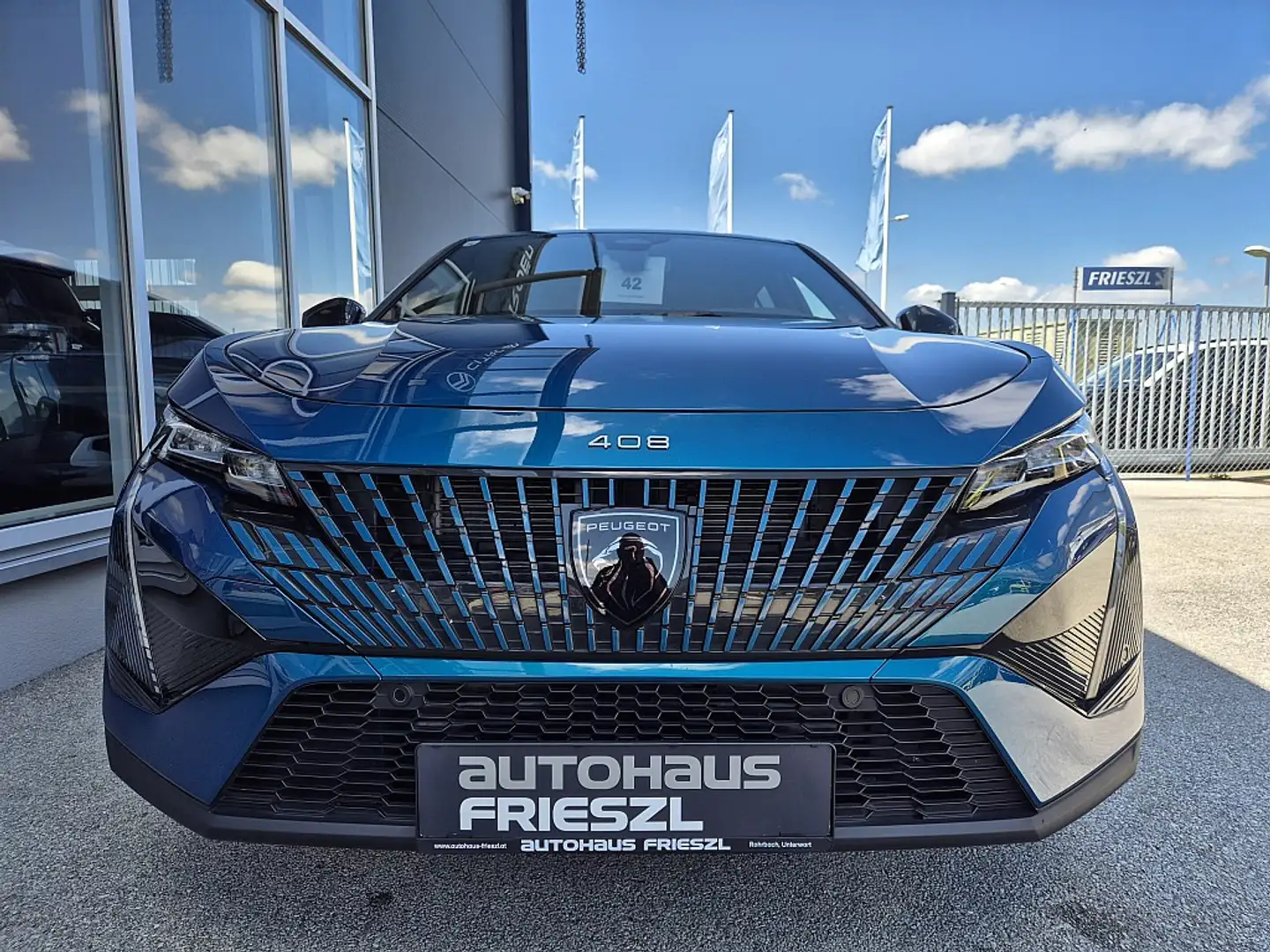 Peugeot 408 PHEV 180 e-EAT8 GT Blau - 2