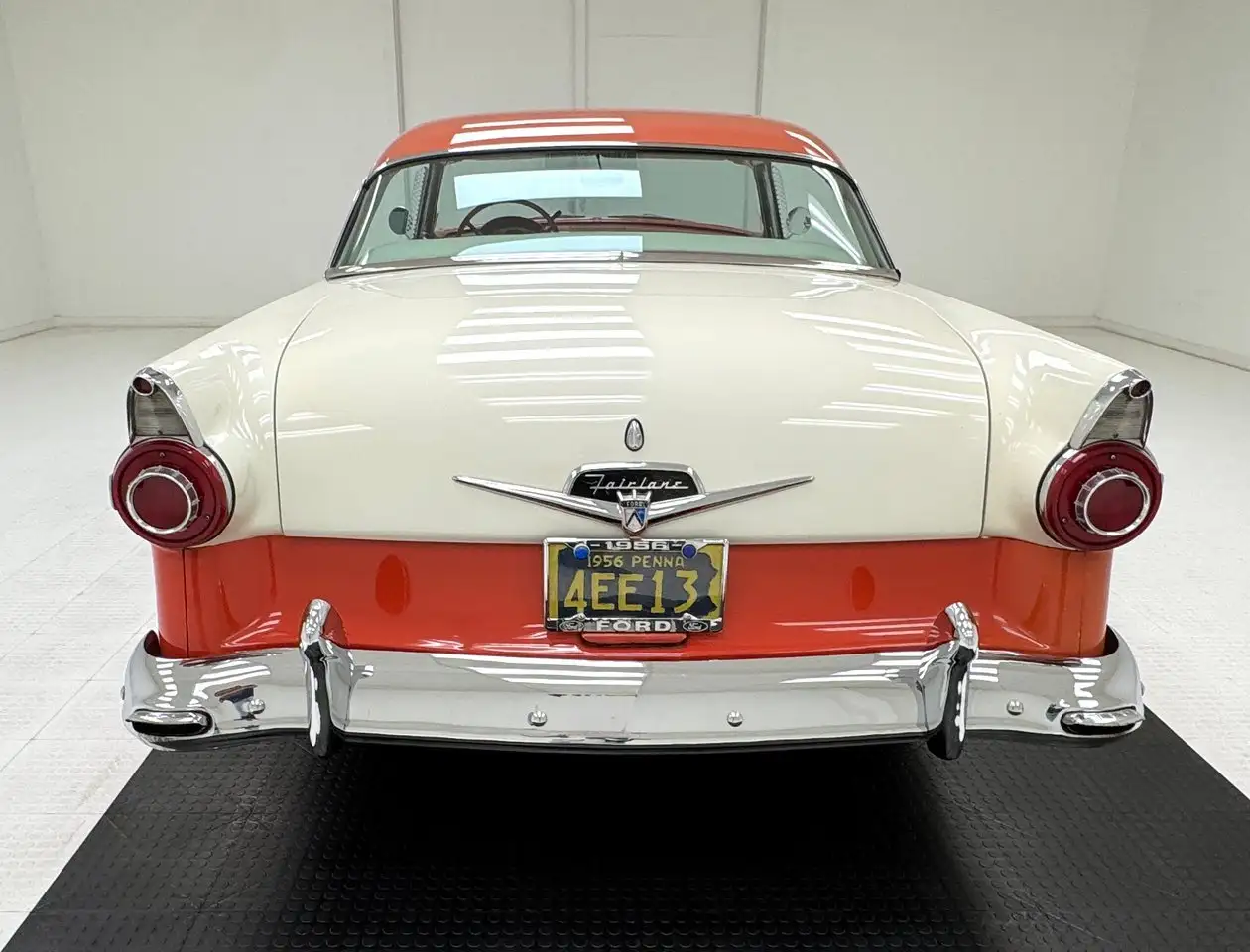 Ford Fairlane Victoria 2 Door Hardtop, foto 4