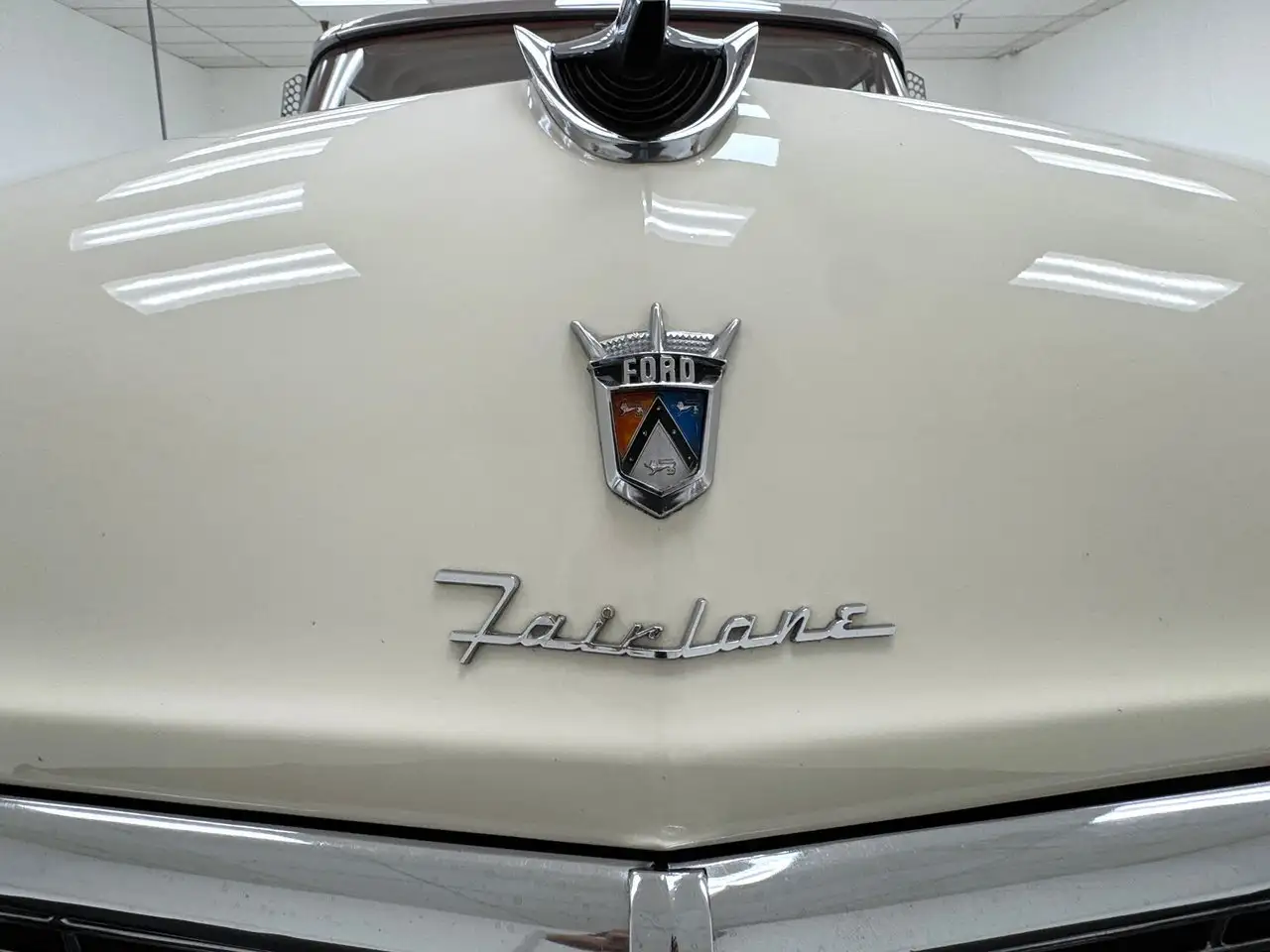 Ford Fairlane Victoria 2 Door Hardtop, foto 10