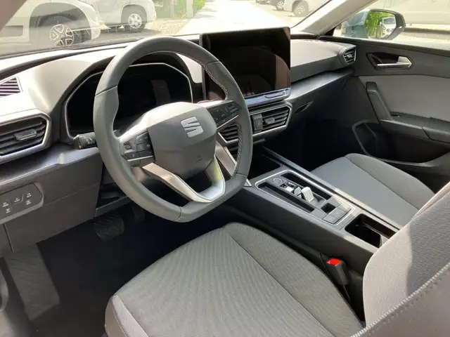 Seat Leon view 10