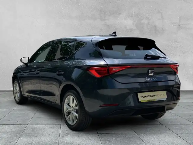 Seat Leon view 3