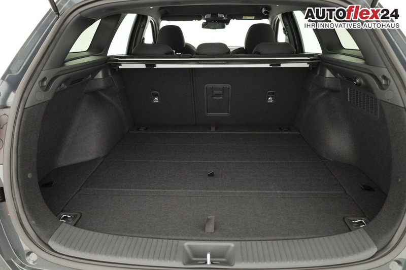 Hyundai i30 Kombi 1.6 T-GDI DCT N-LINE, Navi, Kamera, Winte... — photo 11