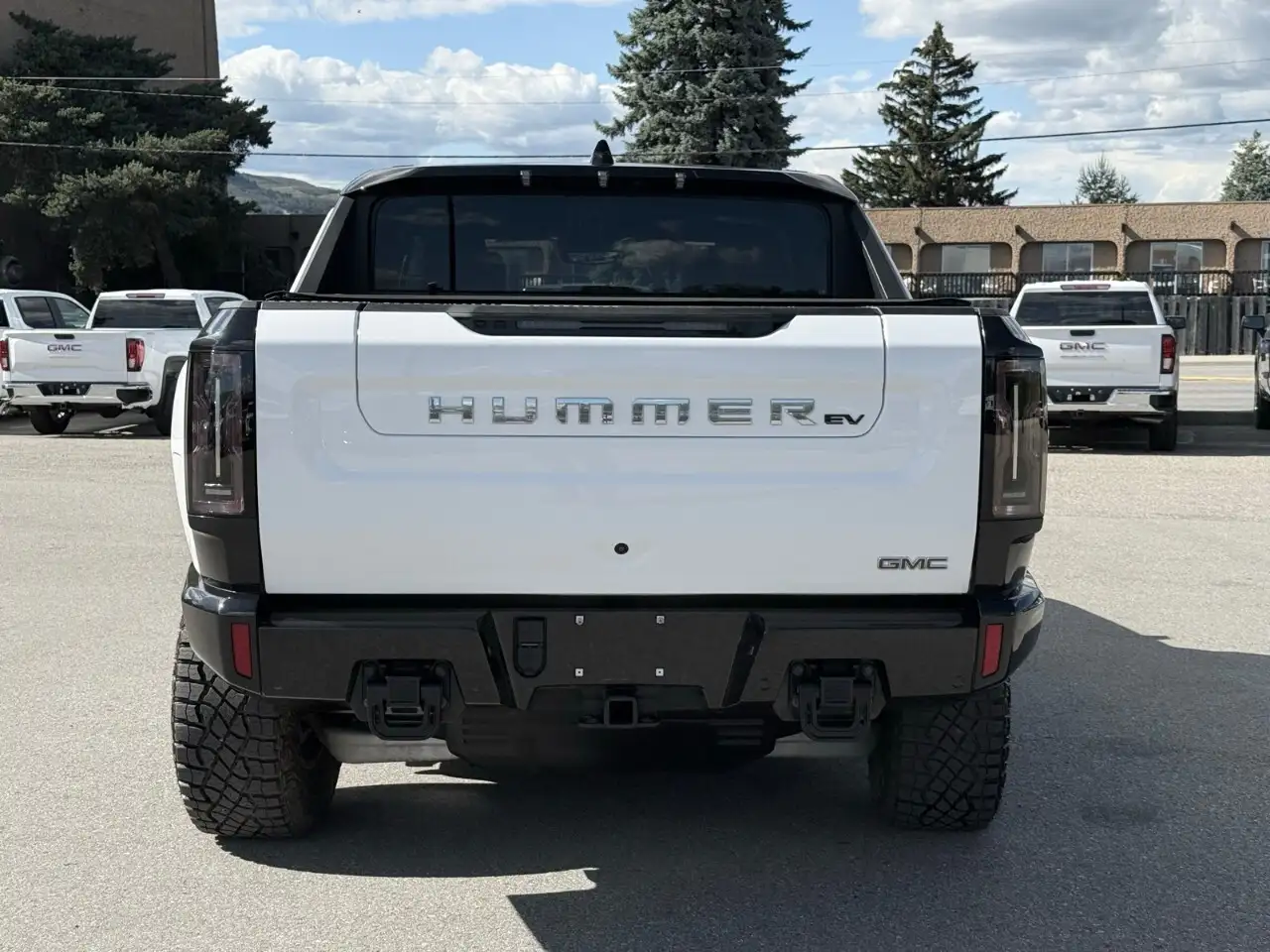 GMC HUMMER EV Pickup снимка GMC HUMMER EV Pickup