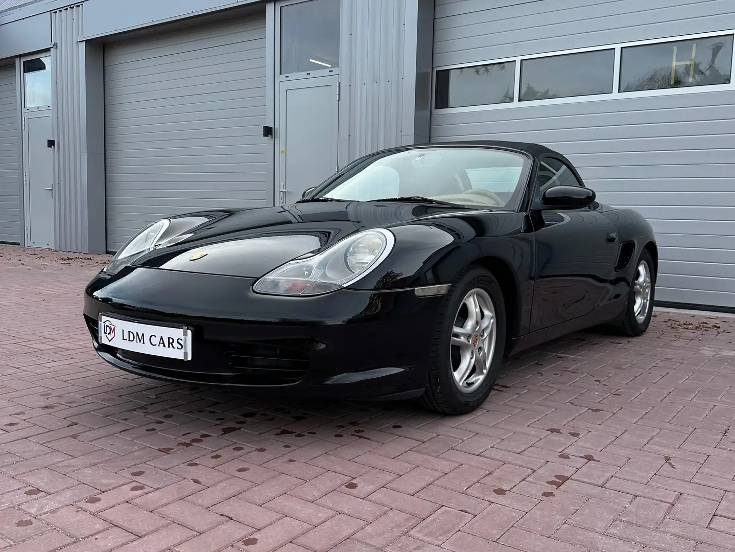 Porsche Boxster 2.7 Zwart - 1