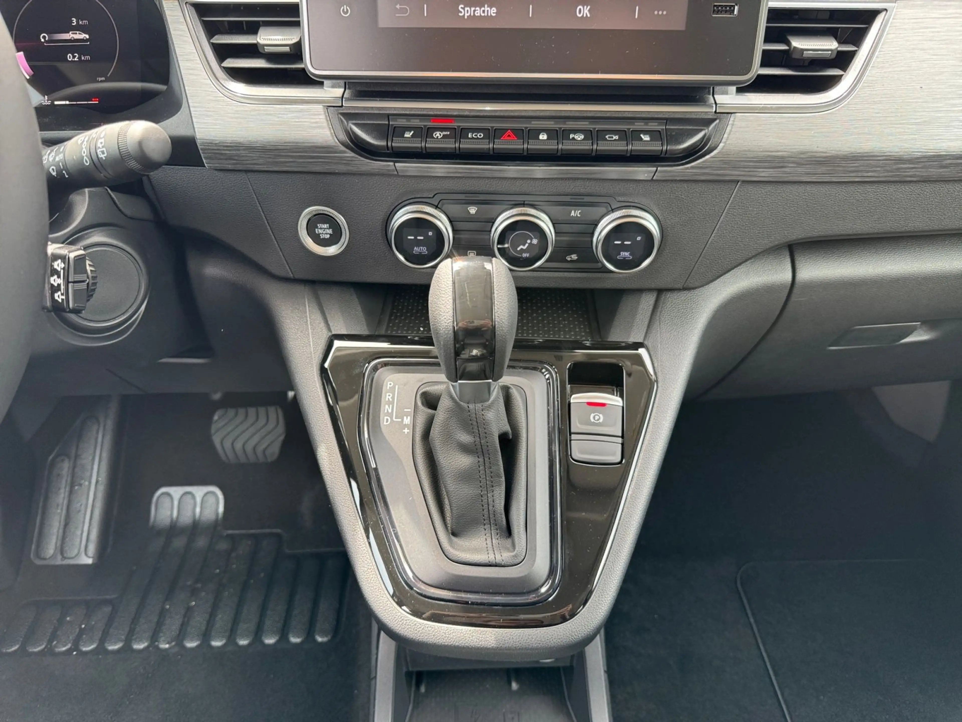 Nissan Townstar TOWNSTAR Kombi L2 1.3 DIG-T 7AT TEKNA 7-Sitzer K — photo 13