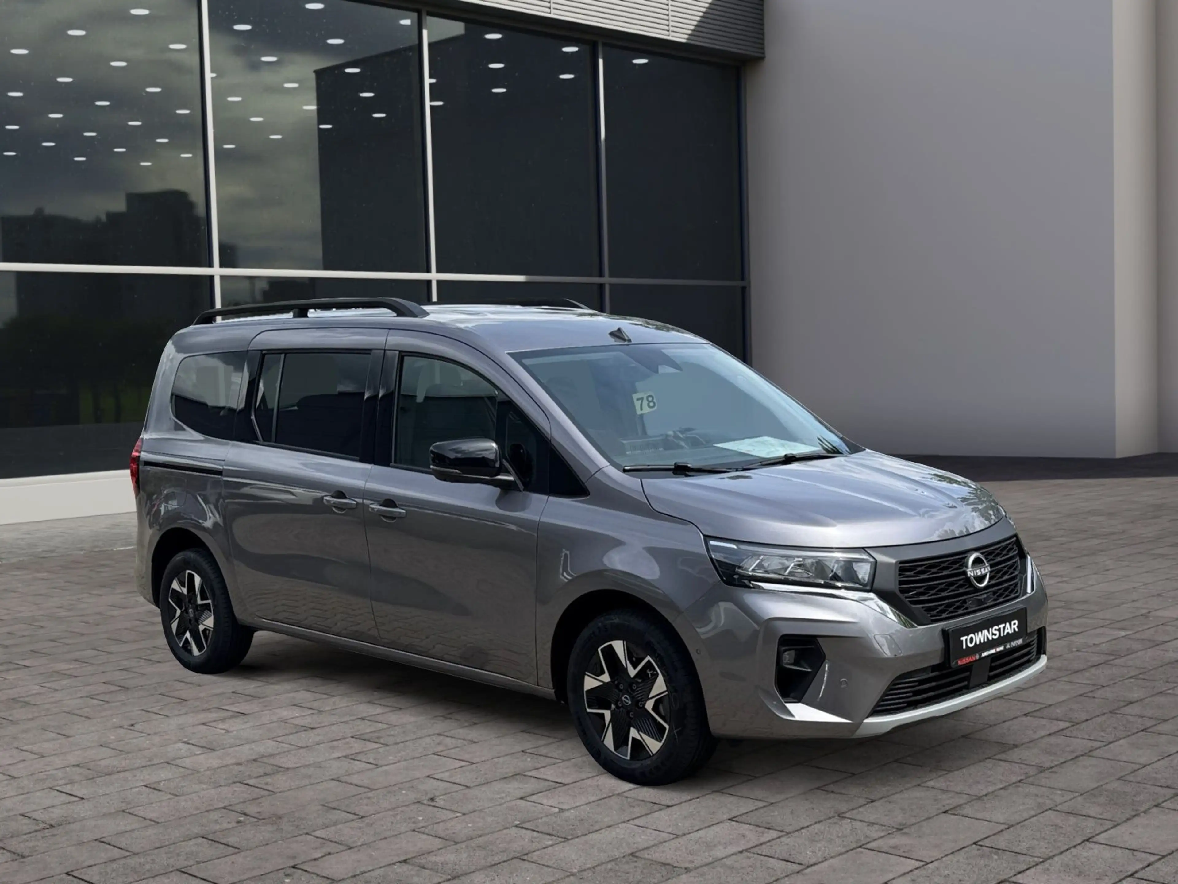 Nissan Townstar TOWNSTAR Kombi L2 1.3 DIG-T 7AT TEKNA 7-Sitzer K — photo 9