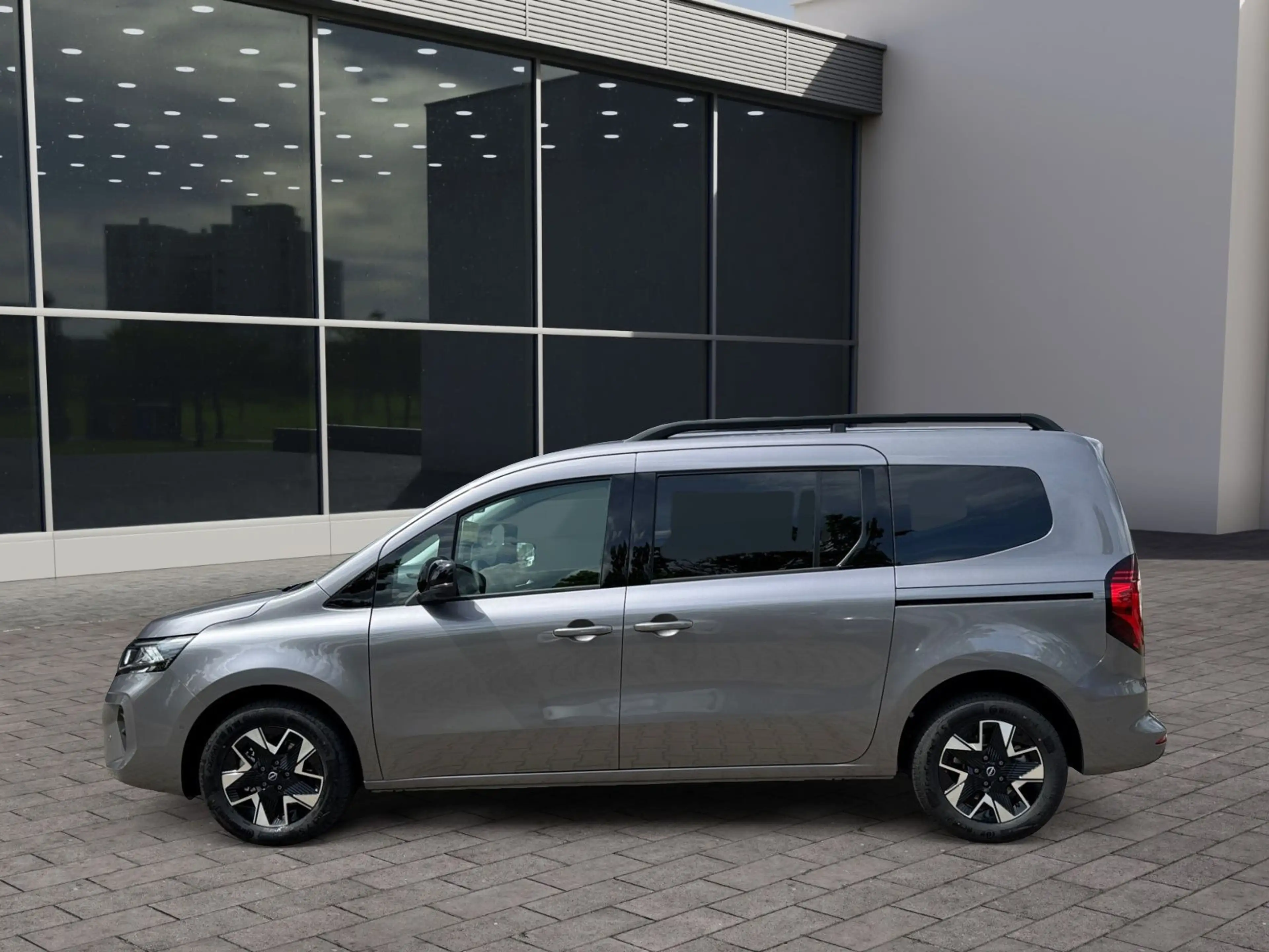 Nissan Townstar TOWNSTAR Kombi L2 1.3 DIG-T 7AT TEKNA 7-Sitzer K — photo 4